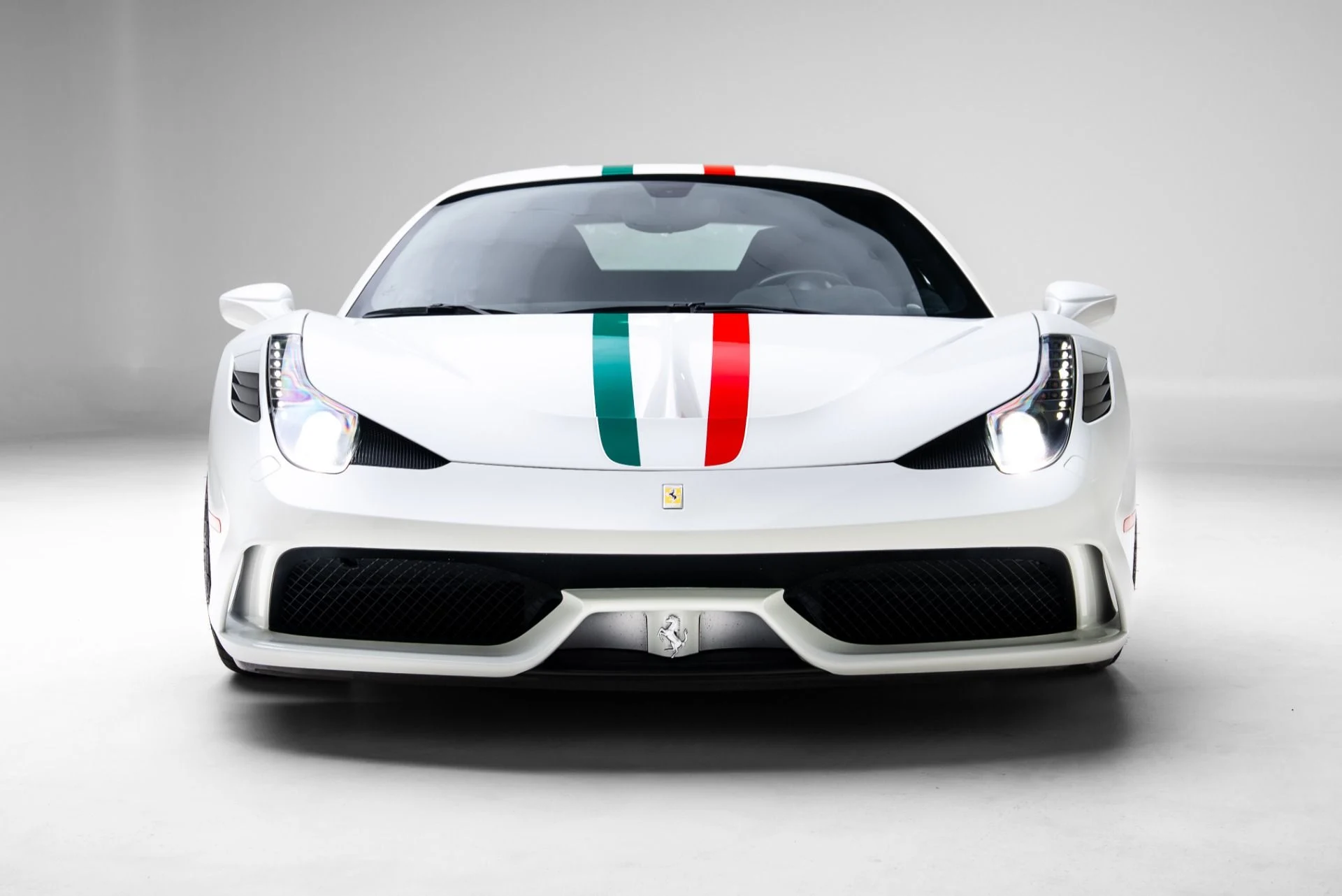 mph043_2331813745_Used_2015_Ferrari_458_Speciale_1770668463_f8662cd911