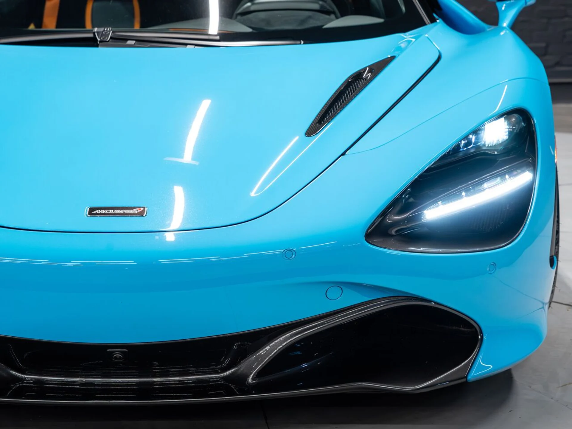 mph043_2341433803_mclaren_720s_2018_e6d21db456
