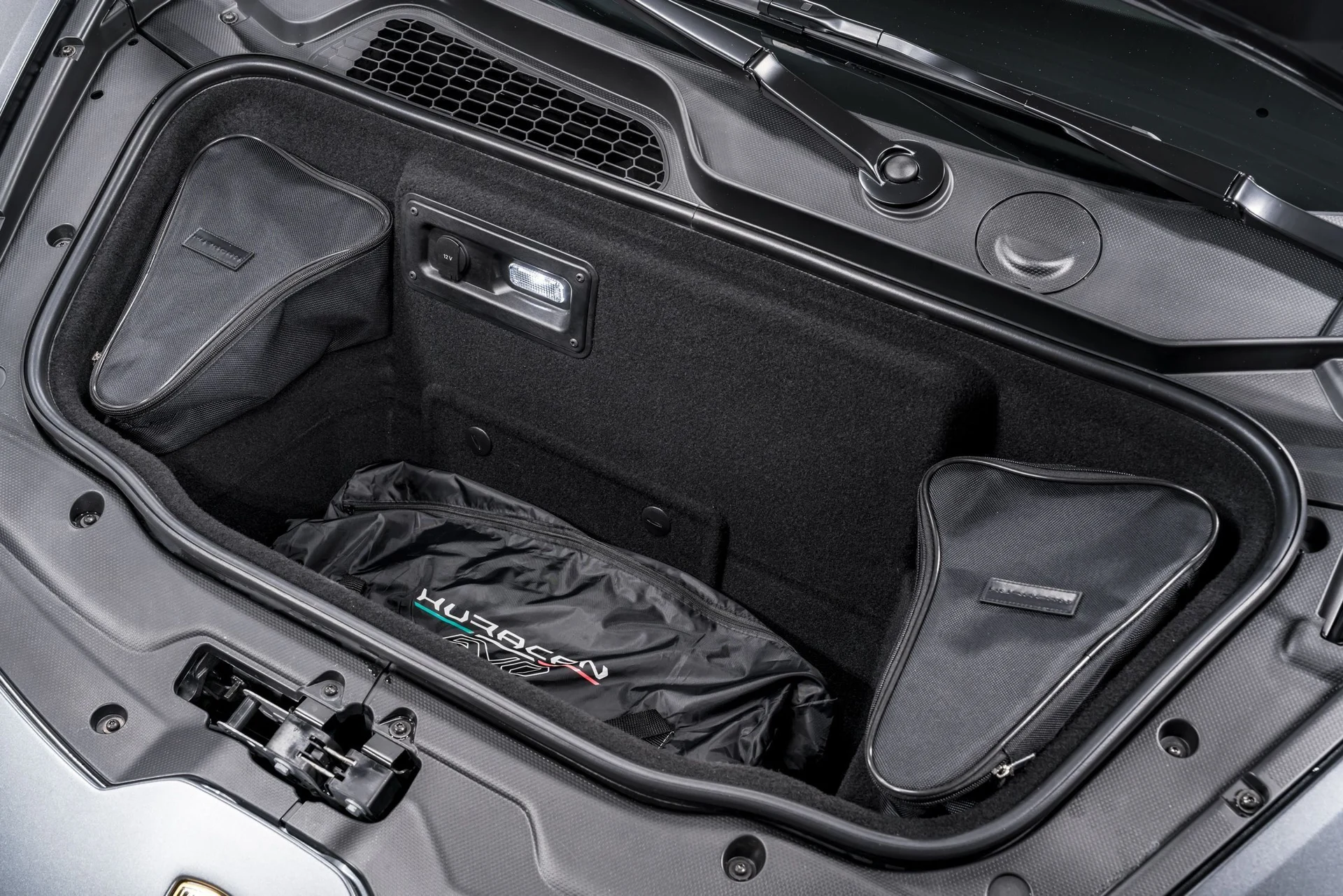 mph043_2346396026_b166acdaf92a4e3b471e9128c3cd0003x_1abc18650f