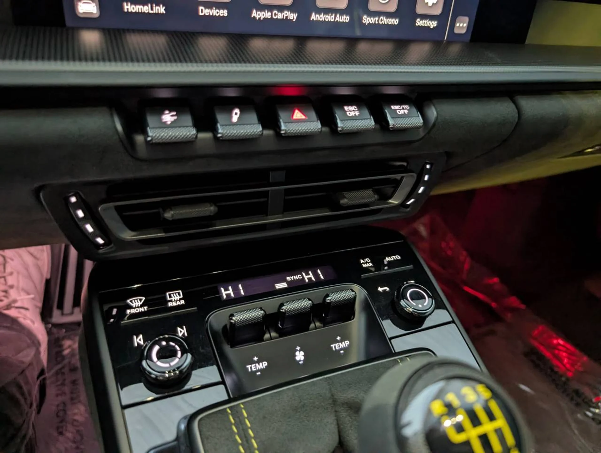 mph043_2355149865_9d295885e3f8fd72628df0959ad12d8fx_ed6634775d