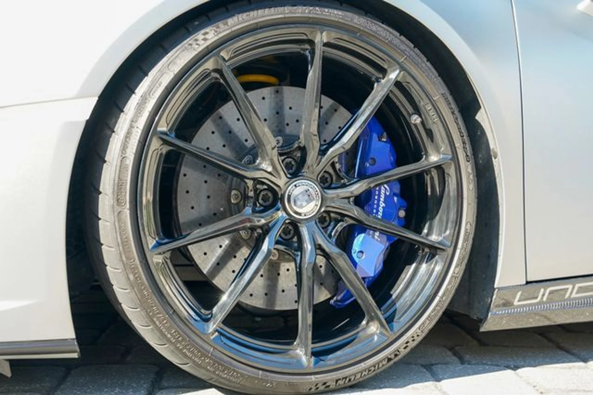 mph043_236742037_22989252_44_bdb5a7539b