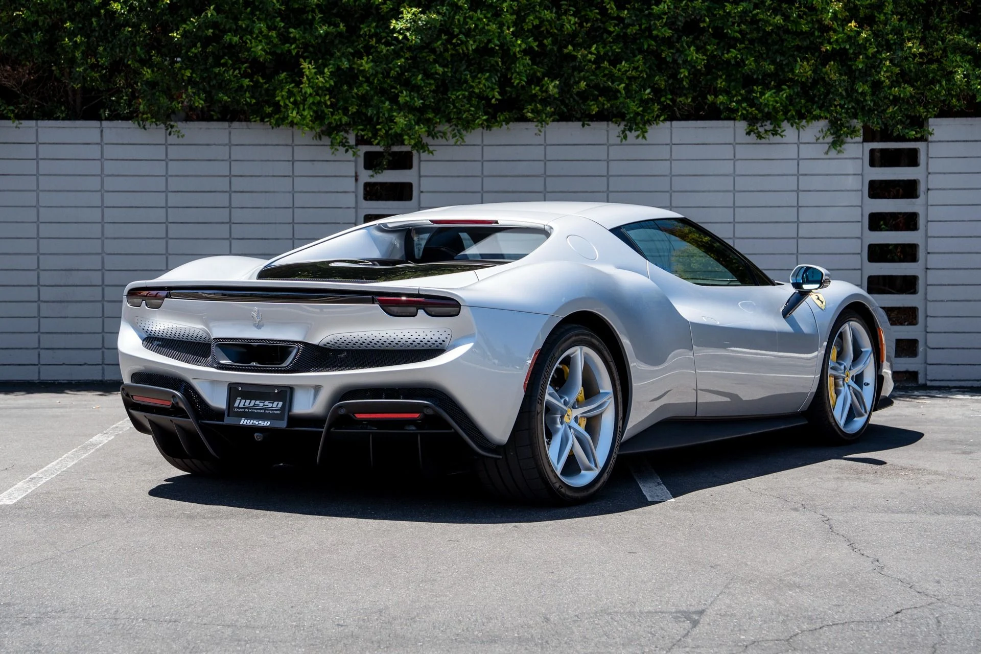 mph043_237272878_Used_2025_Ferrari_296_GTB_1754336975_45b9cf1414