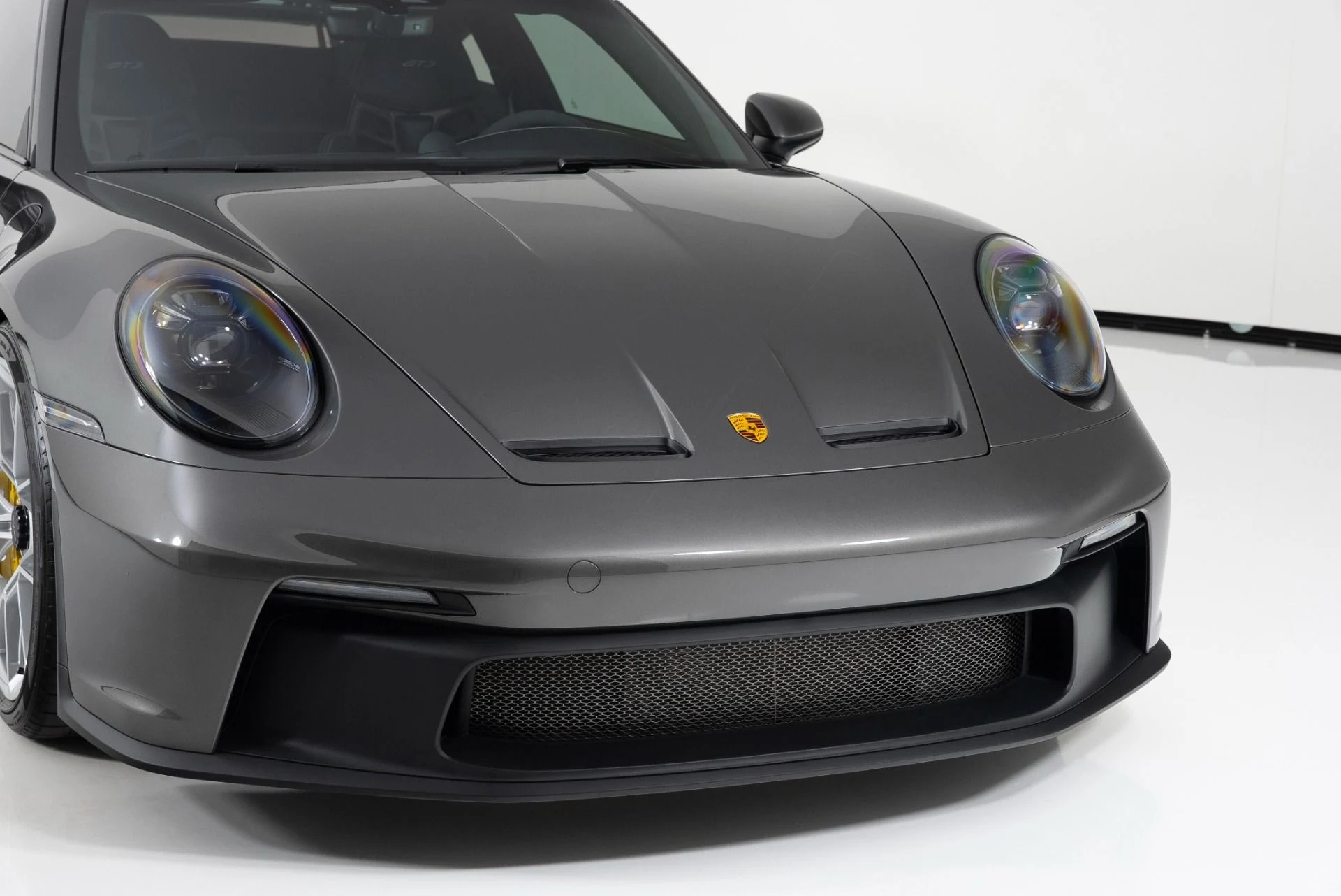 mph043_2376586595_Used_2024_Porsche_911_GT_3_1756329516_ad49e8466e