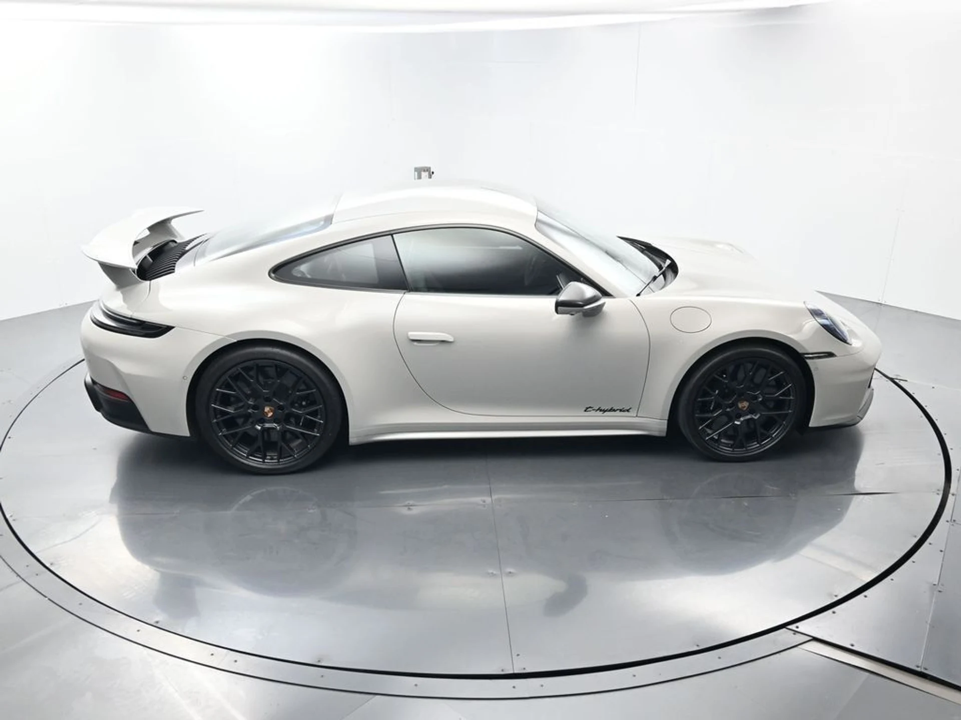 mph043_2384001463_03e49c096142a8677af8bd295977350e_4499a5e9ba