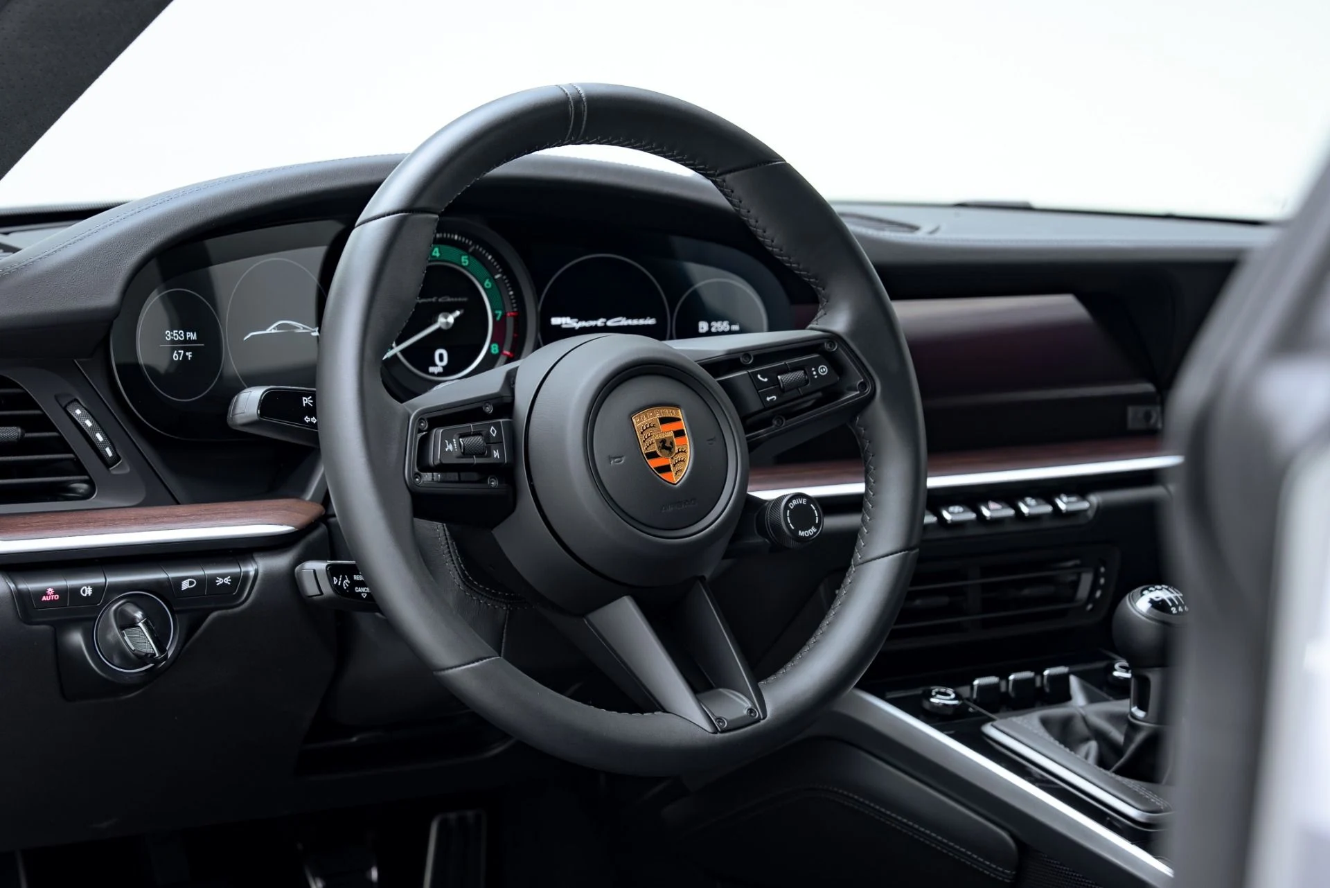 mph043_2416201508_Used_2023_Porsche_911_Sport_Classic_1776441930_0eac6c3141