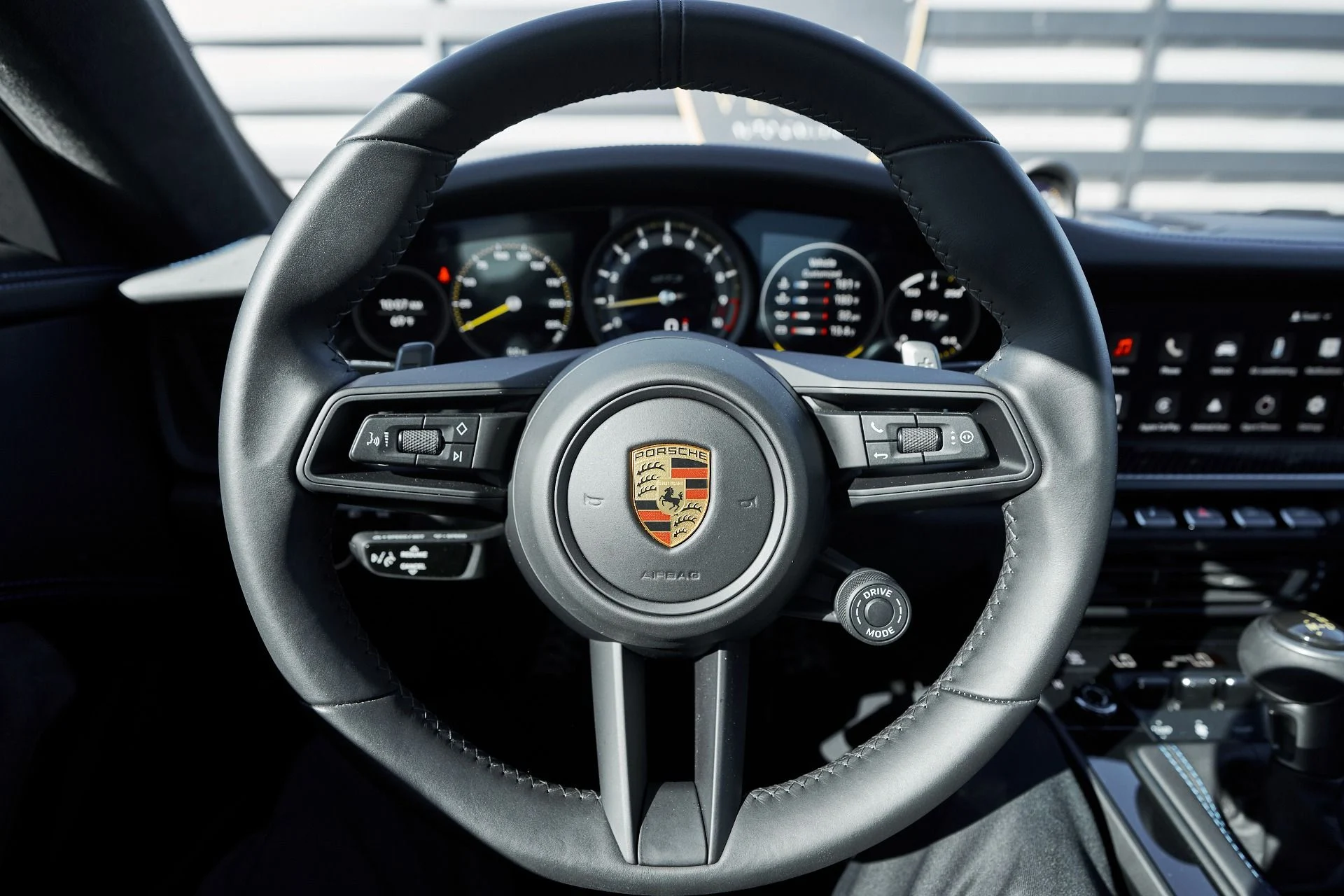 mph043_2420265997_Used_2023_Porsche_911_GT_3_1761779572_b00cfd071b