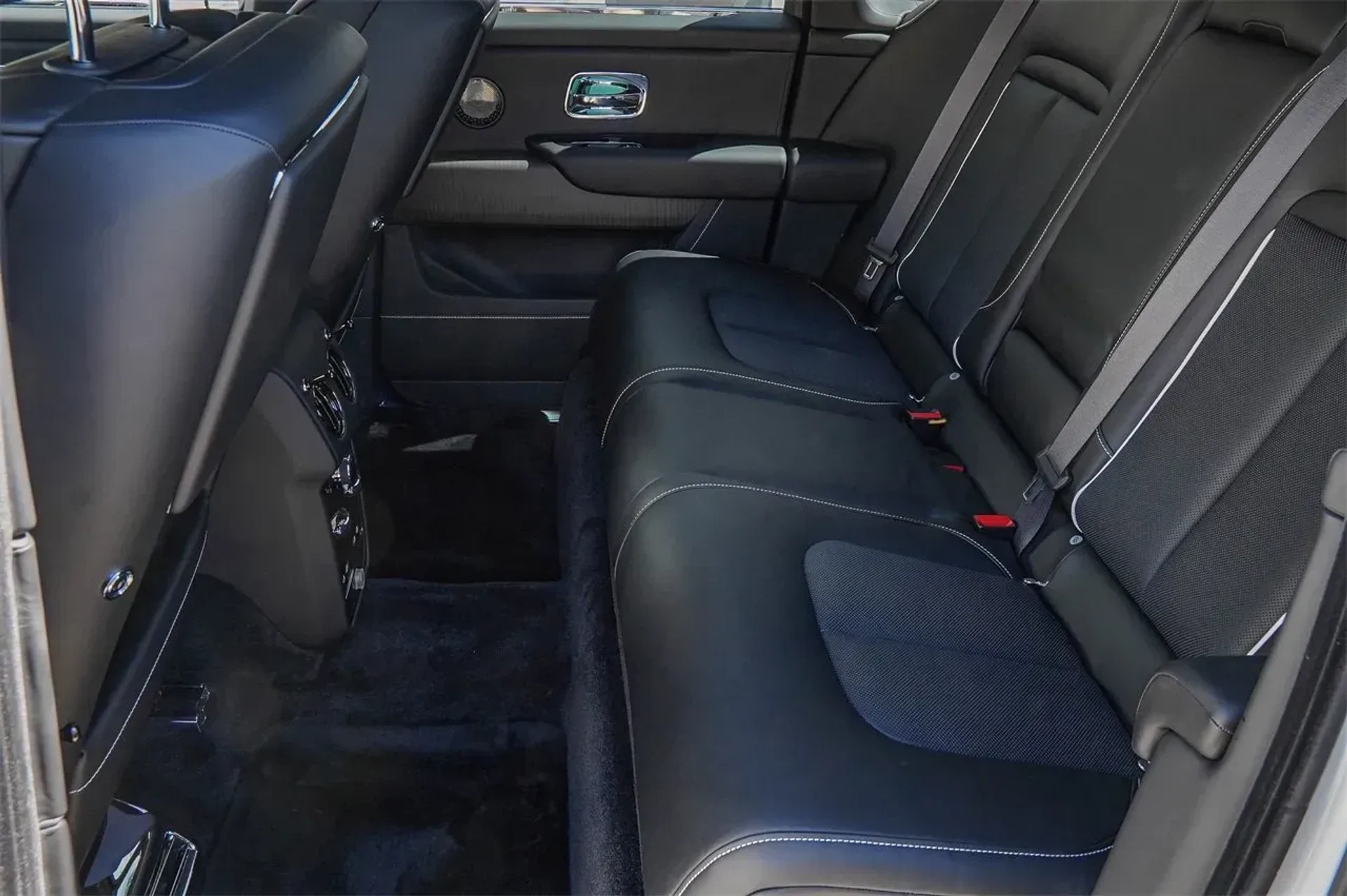 mph043_2444492683_82939ccac77f496185fe8c7781940488_f4365e0b7c