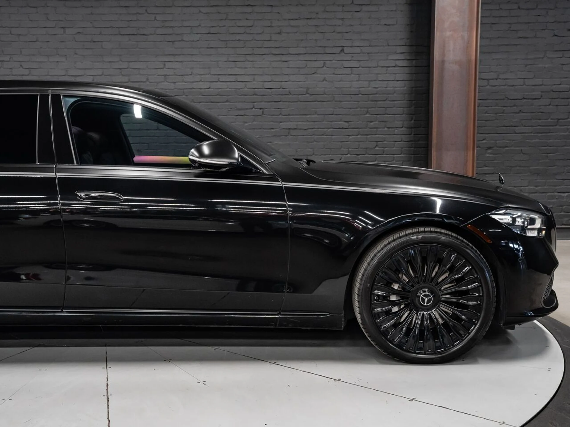 mph043_245316302_mercedes_benz_s_class_2023_22a489a86f