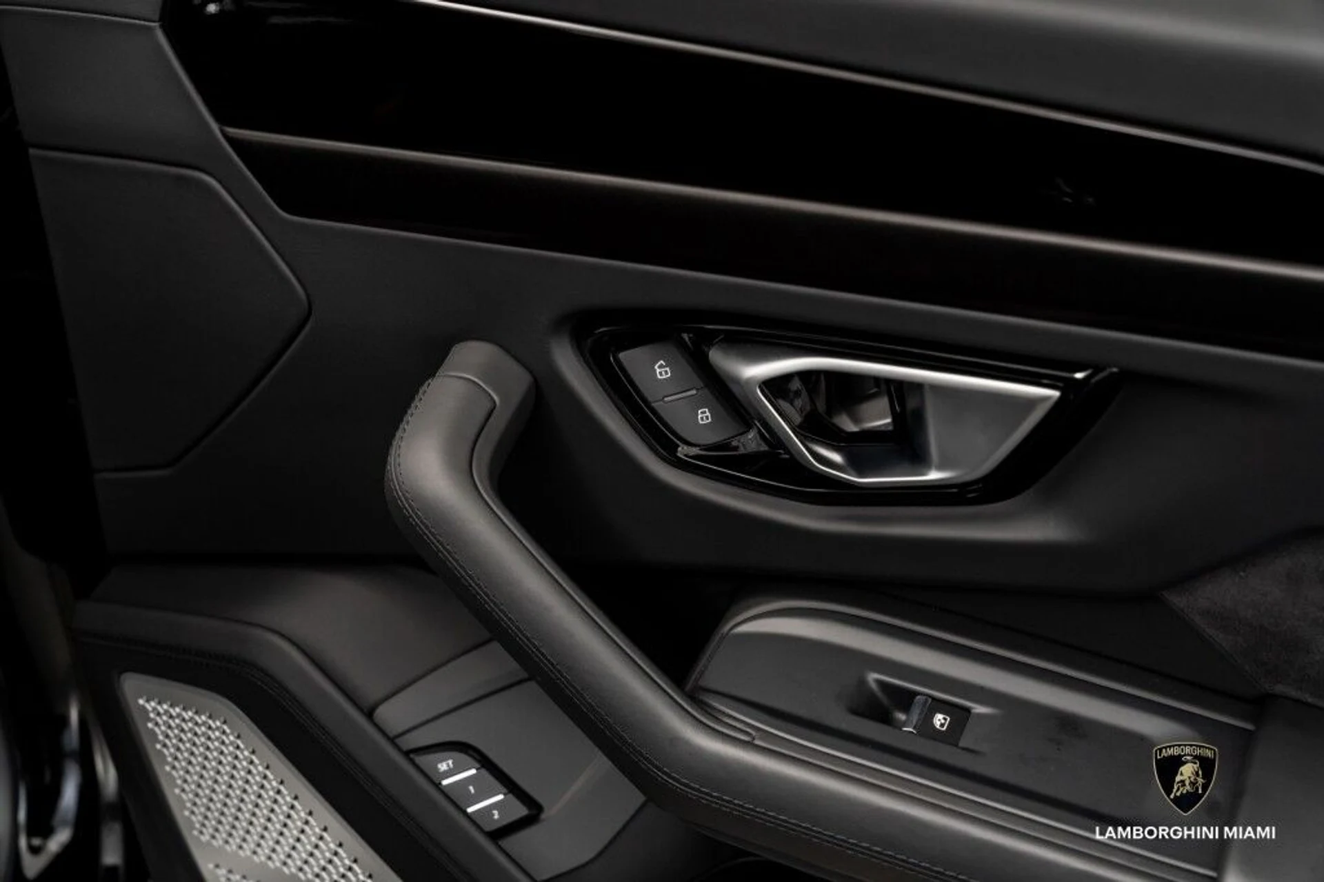 mph043_2459623029_740eb8c24f48821b049053f404160bc2_99bd69de2f