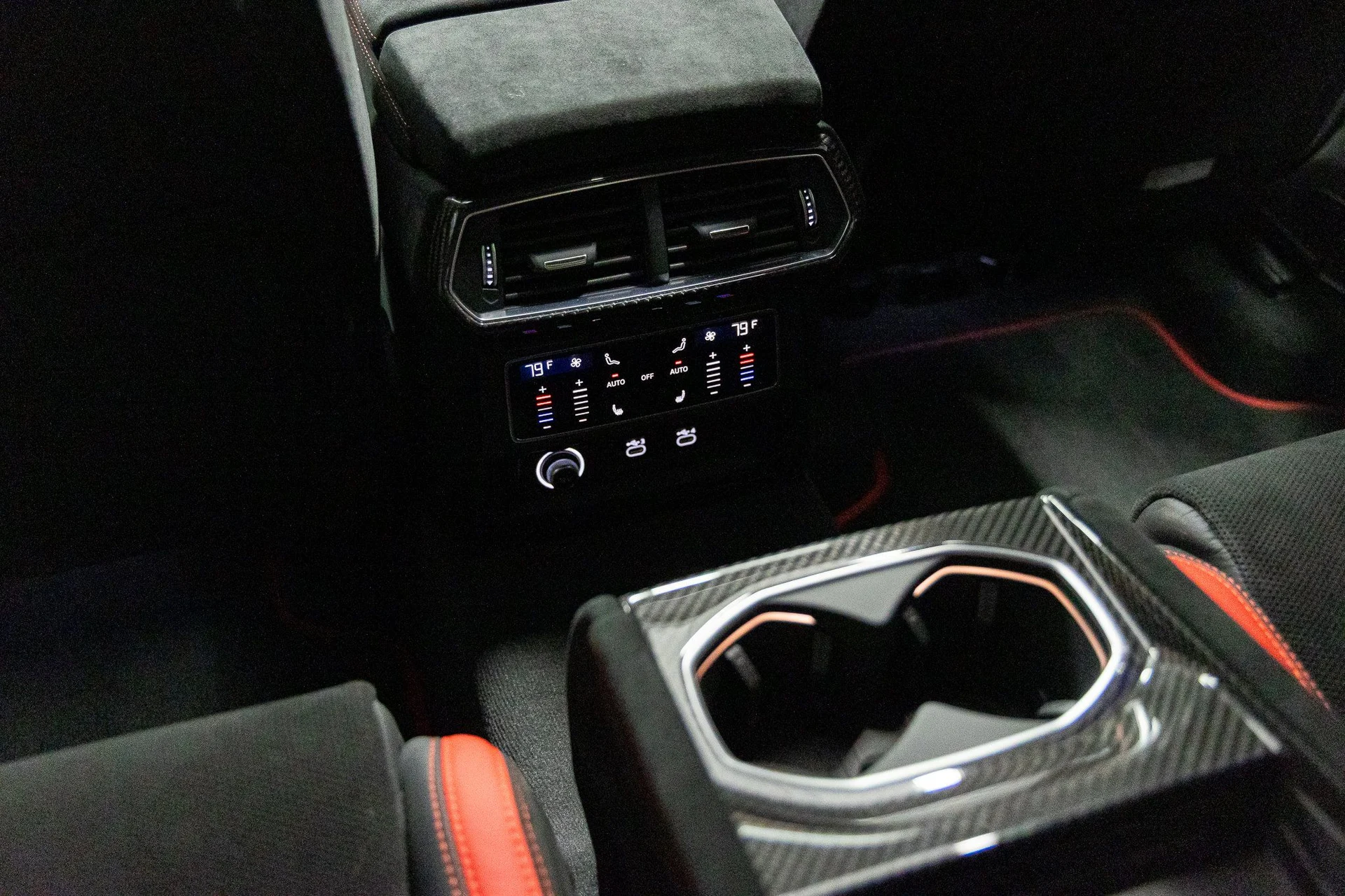 mph043_2465274530_f693cfbbb0c035d5796a98d83e4a816dx_c8f36d5b52