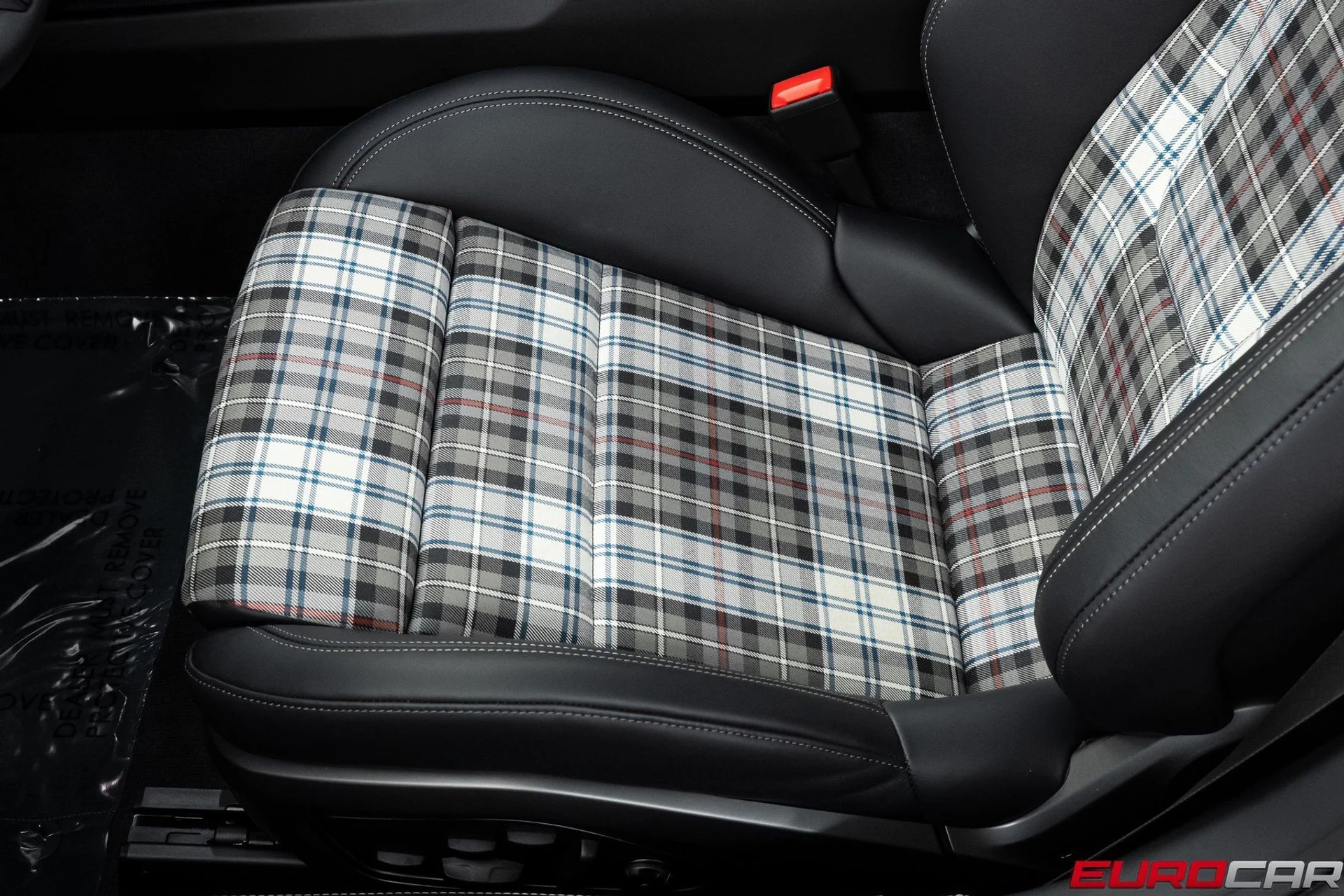 mph043_2467772071_image_44_00fd1e29bf