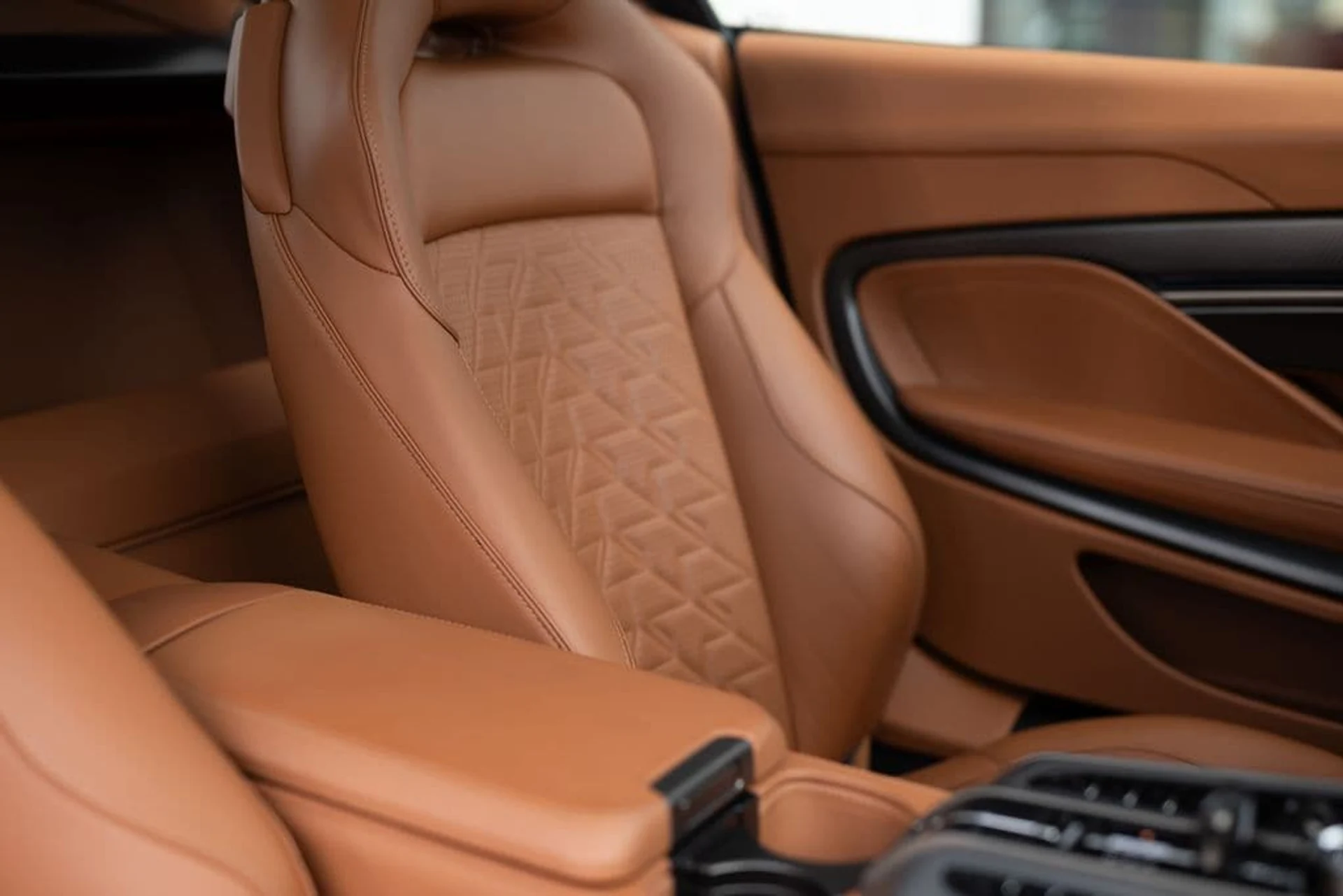 mph043_2482246058_af0c9571b1fcbfeaeda966a77951091cx_6baa164e63