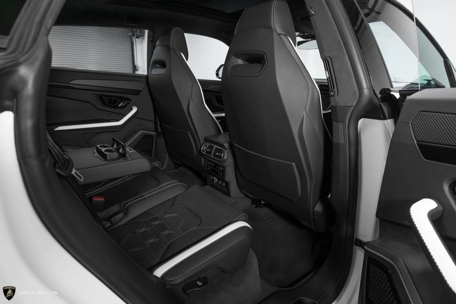 mph043_2490987185_00fc40c83a679e0e33425b2dc8aae2dax_2ca5f4240e