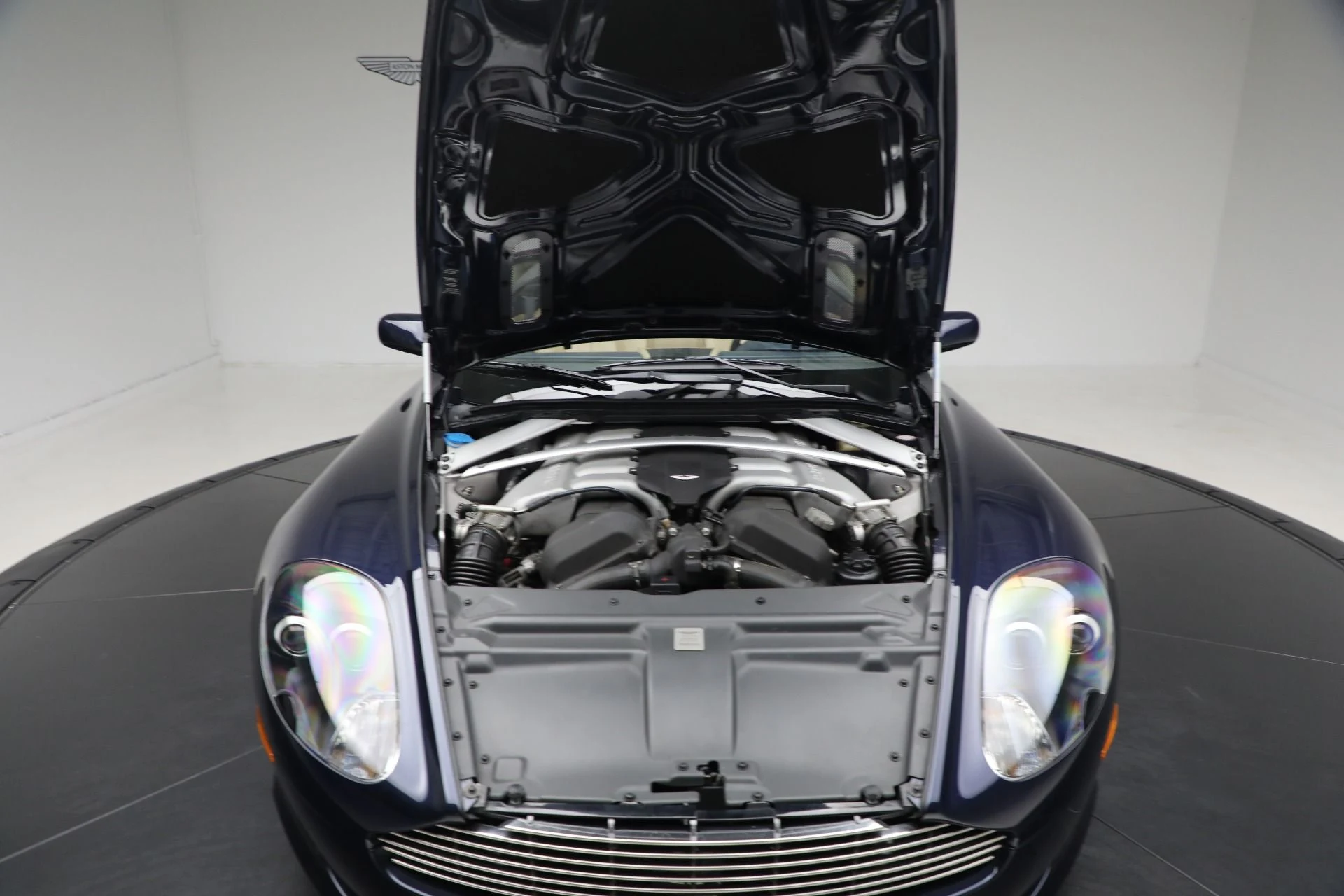 mph043_2511718315_Used_2007_Aston_Martin_DB_9_Volante_31901d01ca