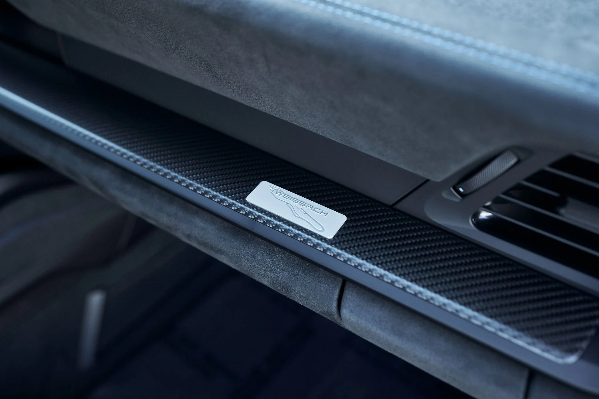 mph043_2525244775_Used_2026_Porsche_911_GT_3_1764988927_ba5be5dfc6