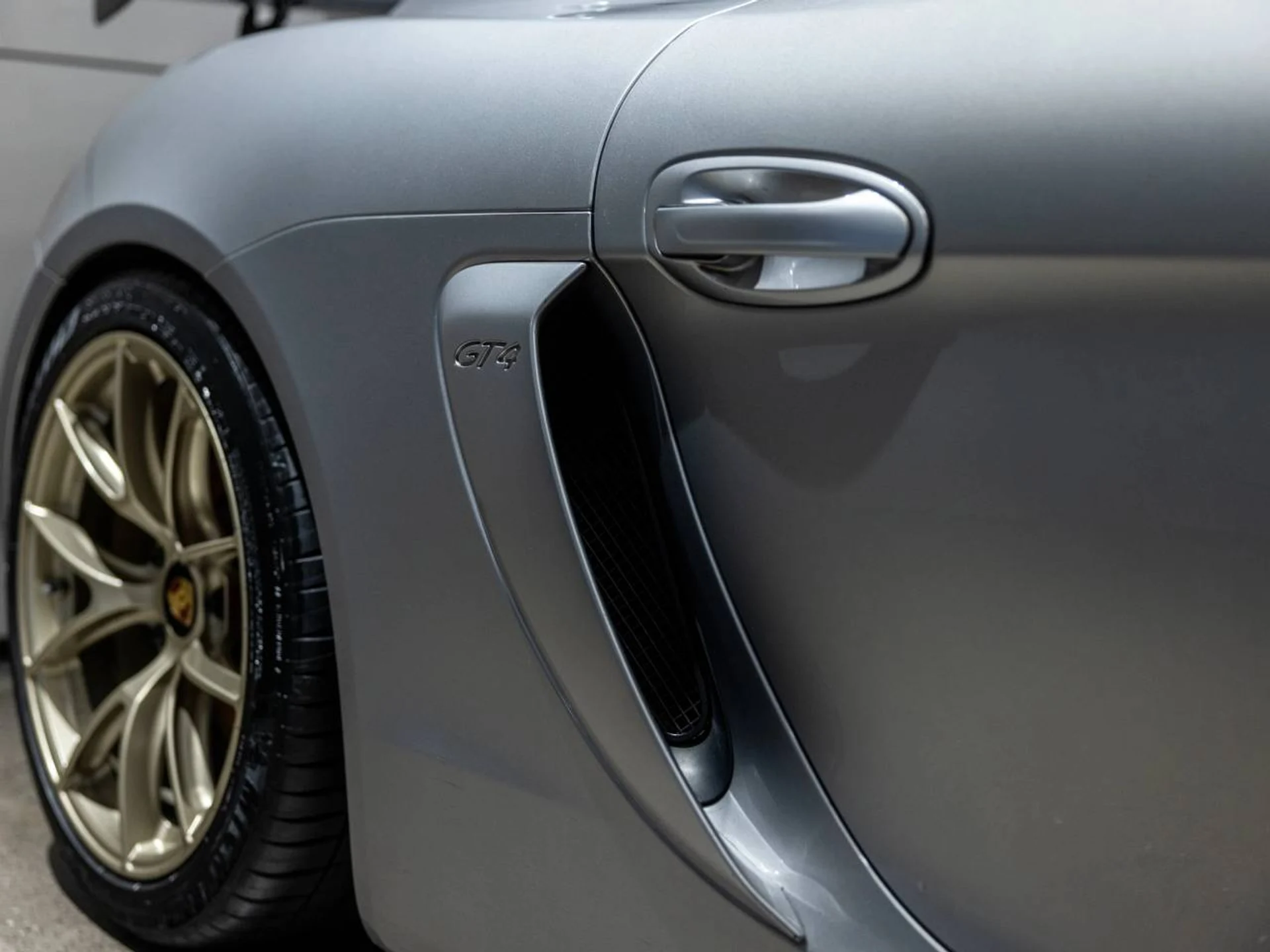 mph043_2529029723_44_a8aa6d739f