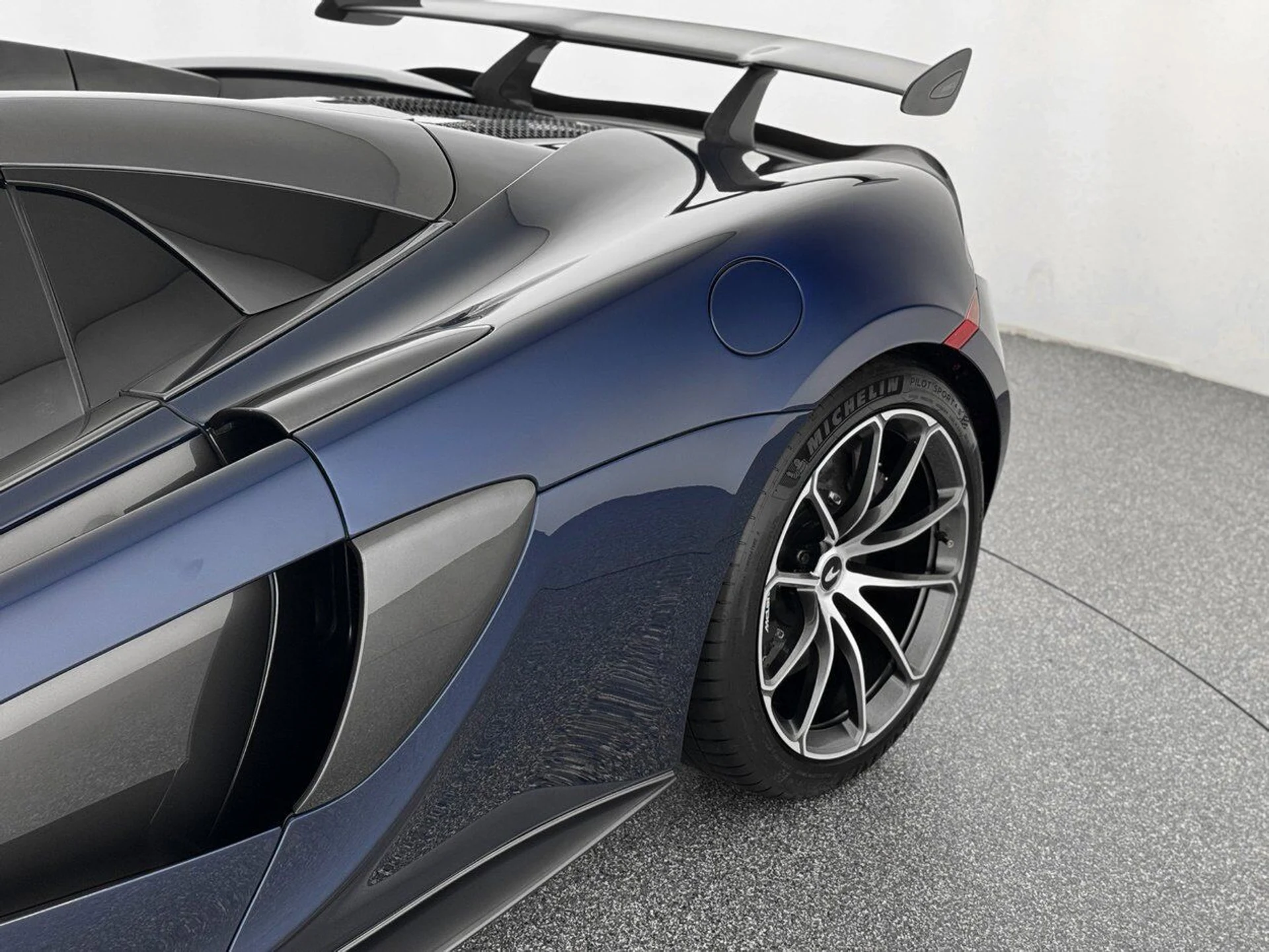 mph043_2535534532_f4c1bb1be9f4fc9e1ce3a1cbf5111580_6988cdabf0