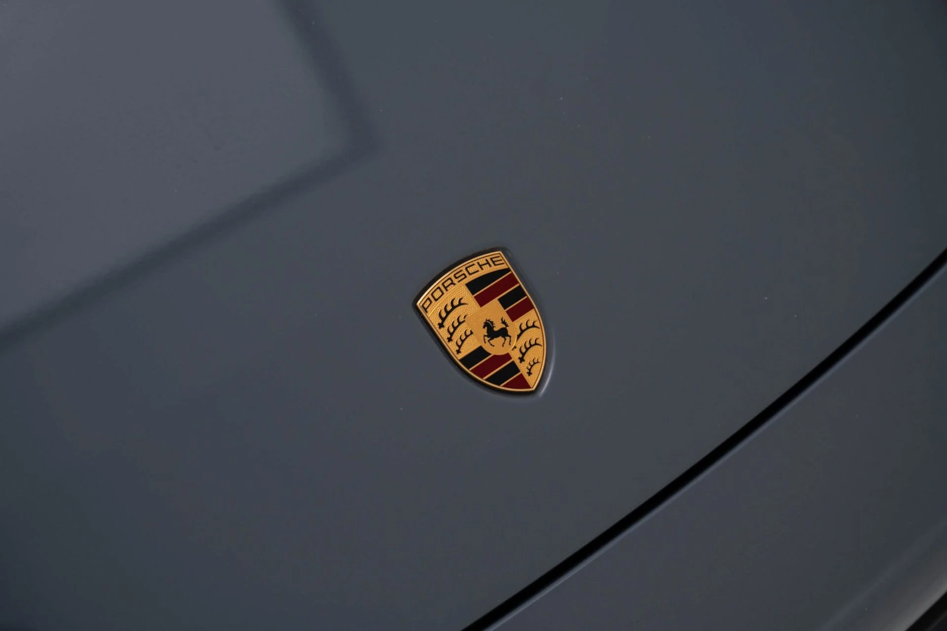 mph043_2555927584_Used_2024_Porsche_911_Carrera_1774628151_3e50214abb