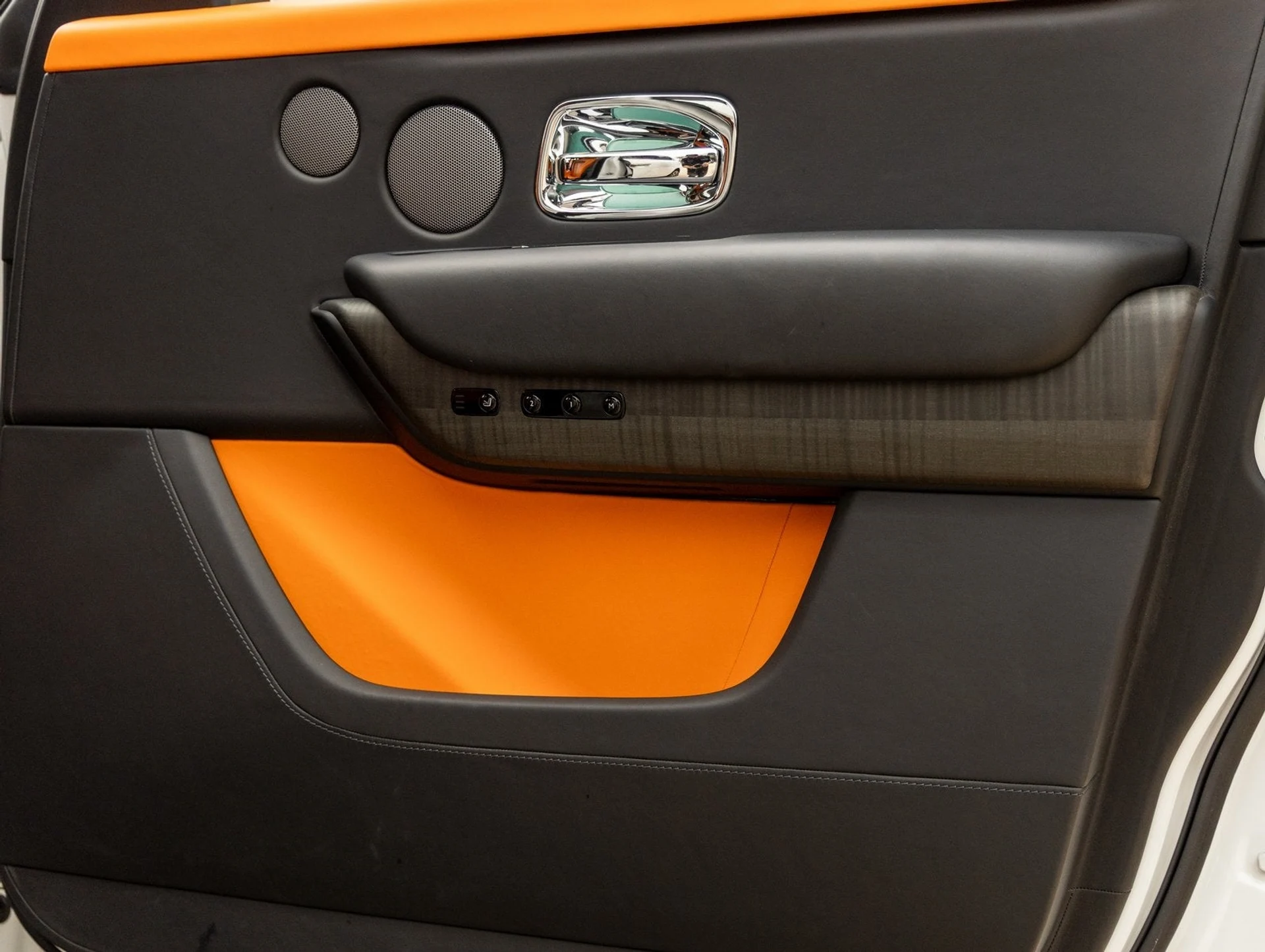 mph043_2557727_44_f377723a17