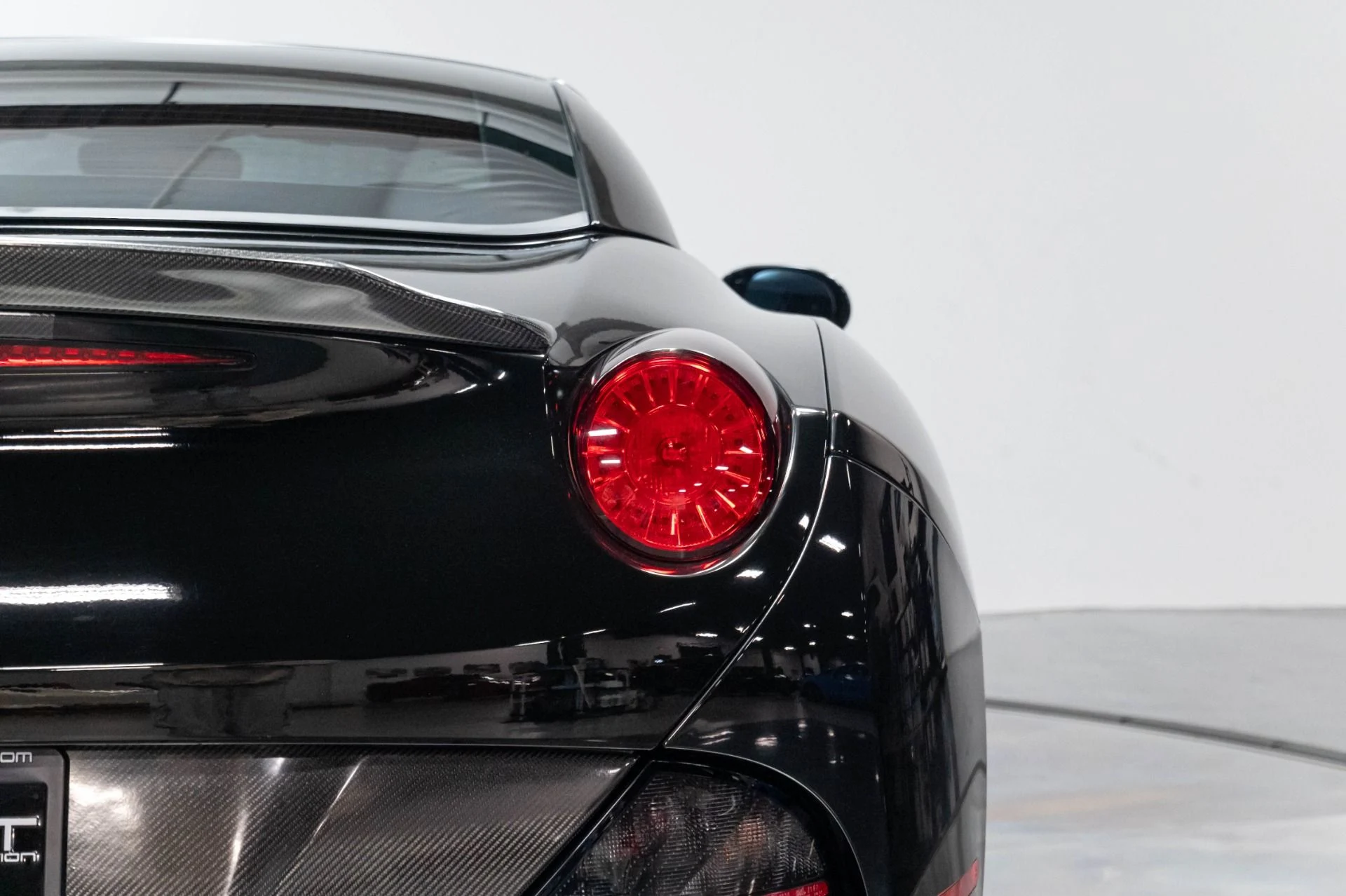 mph043_2557860784_Used_2013_Ferrari_458_Spider_Base_1787598451_d0efc35553