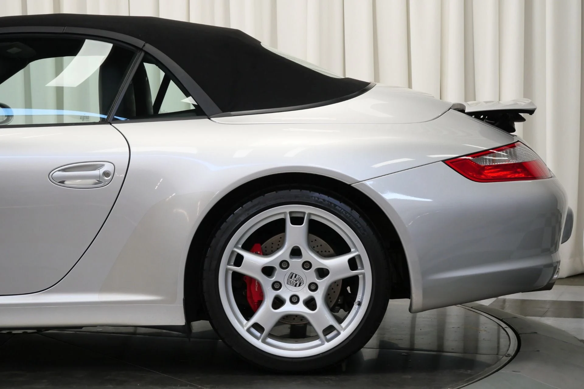 mph043_2564061194_Used_2006_Porsche_911_Carrera_S_Cabriolet_1758033430_cab27bcb49