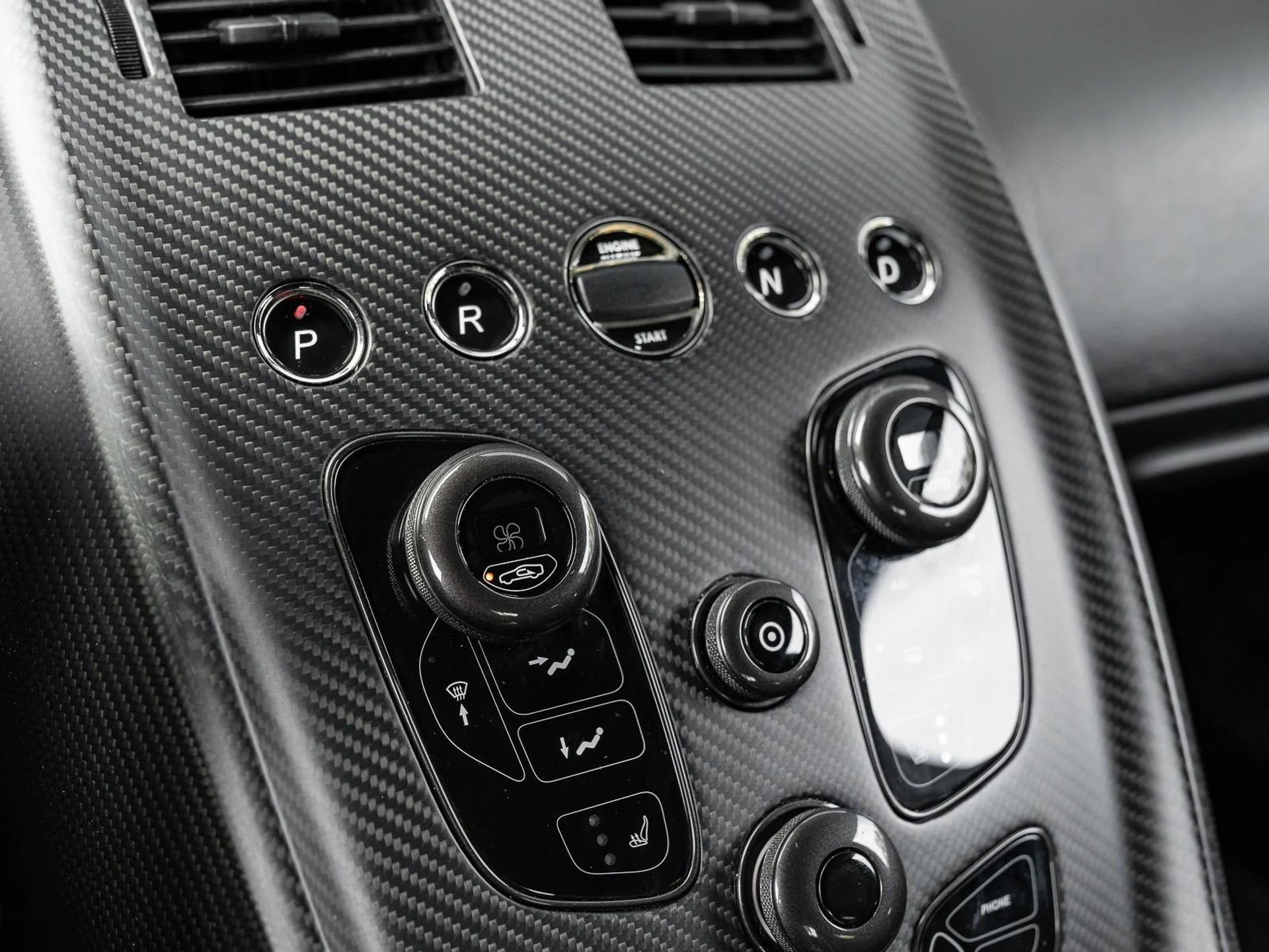 mph043_2573461482_Used_2019_Aston_Martin_Rapide_AMR_1759500154_eb59cd363b