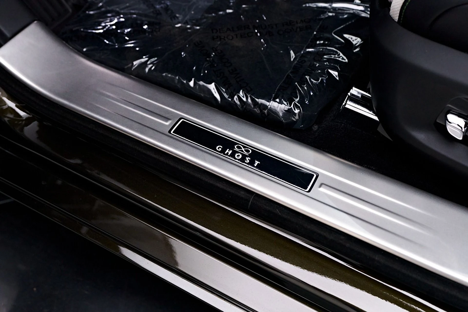 mph043_258835807_Used_2023_Rolls_Royce_Ghost_Black_Badge_1735605274_22b87d429f