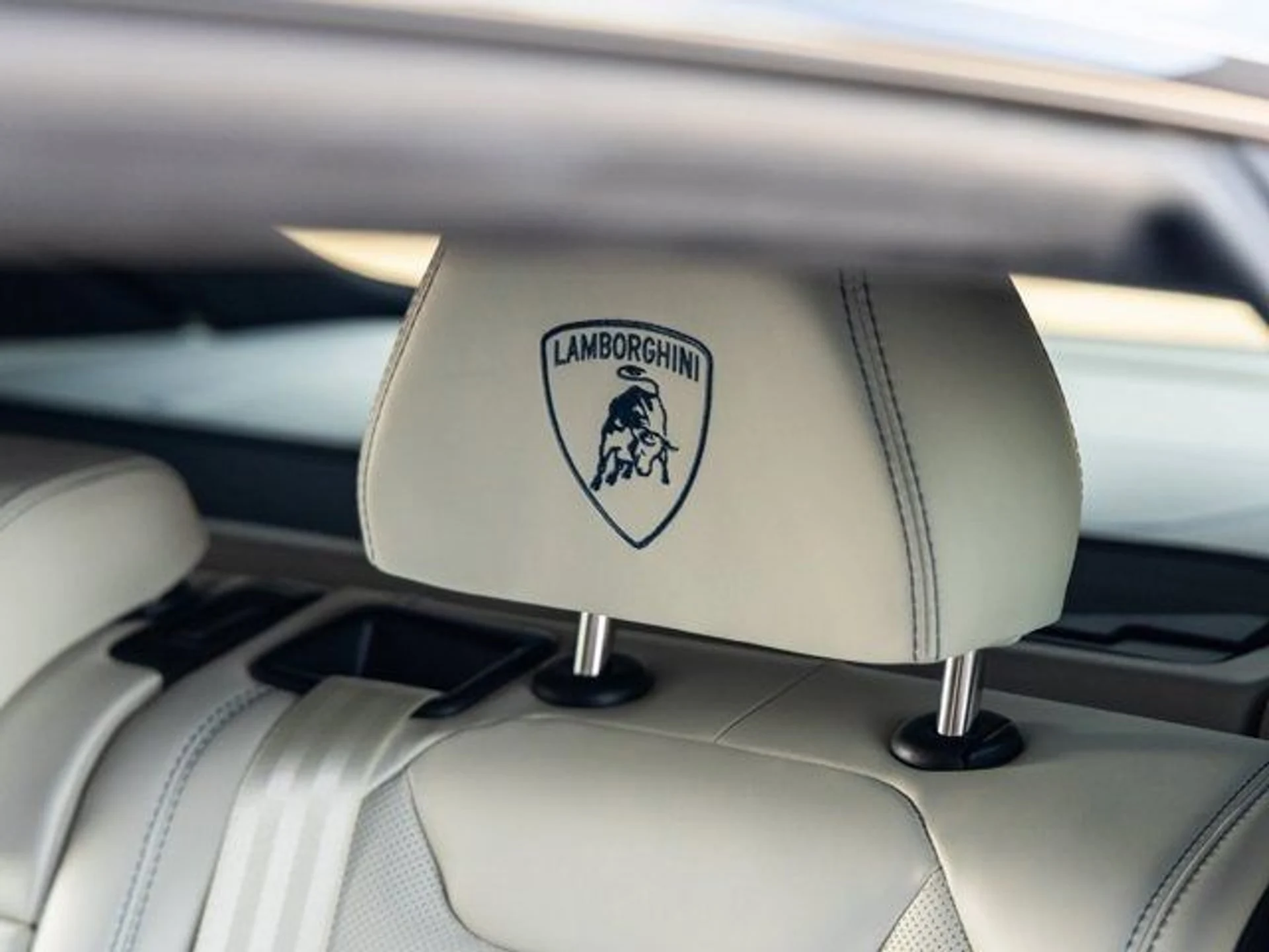 mph043_2603359756_44_f174778f8f