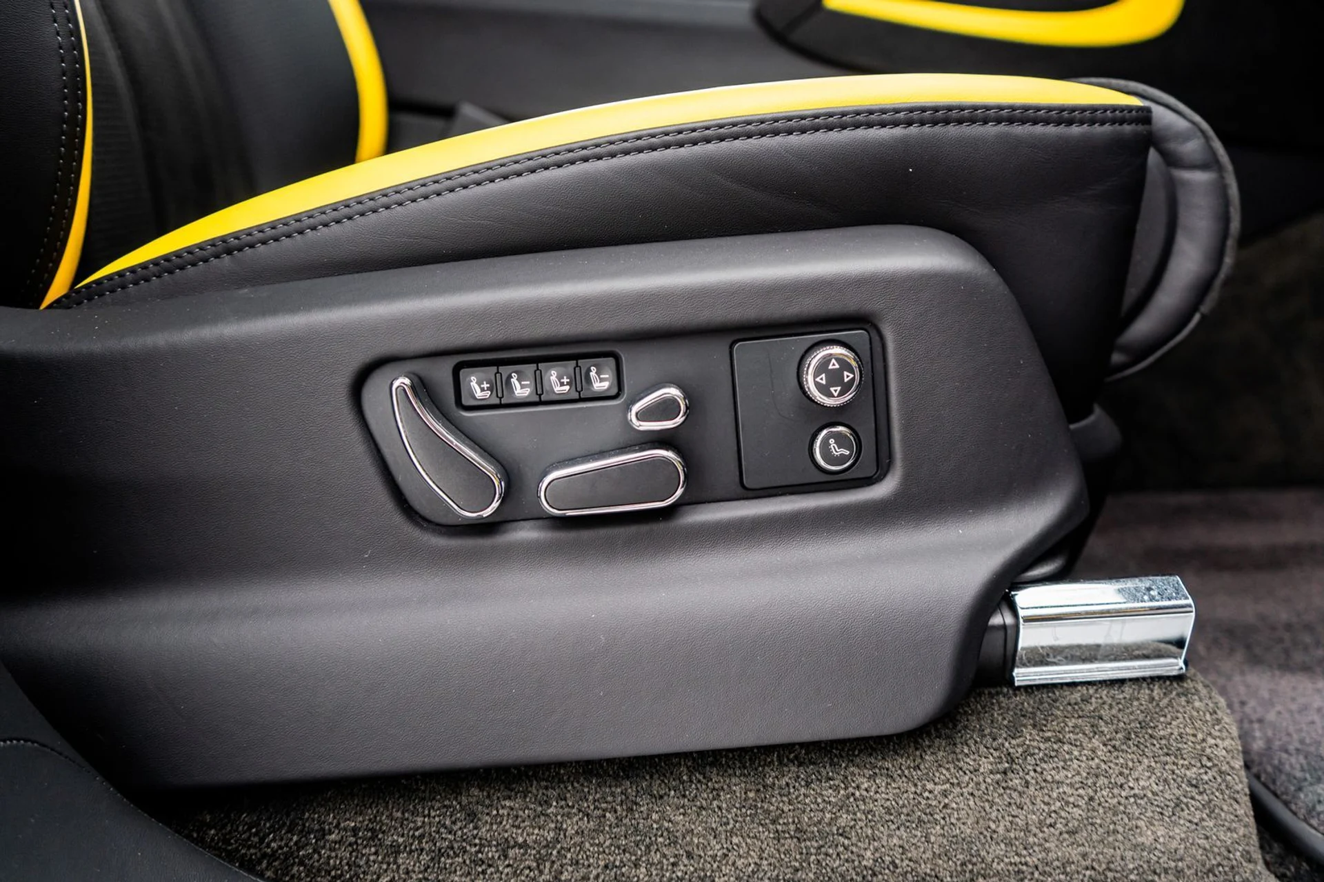 mph043_2606390982_b4dc8353_a714_42ff_a6cc_02a48fa4cfb7_7010ac44cb