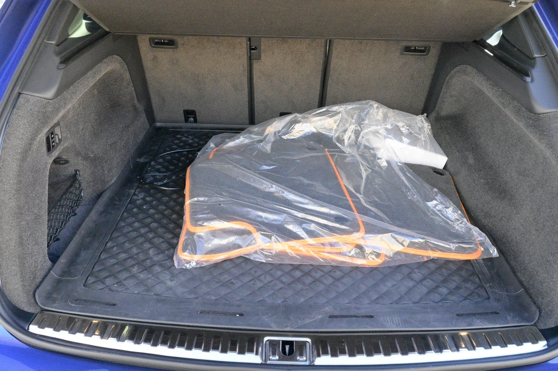 mph043_2623144741_9a2996a59b9a4f6ab903873256a8382a_f45101e692