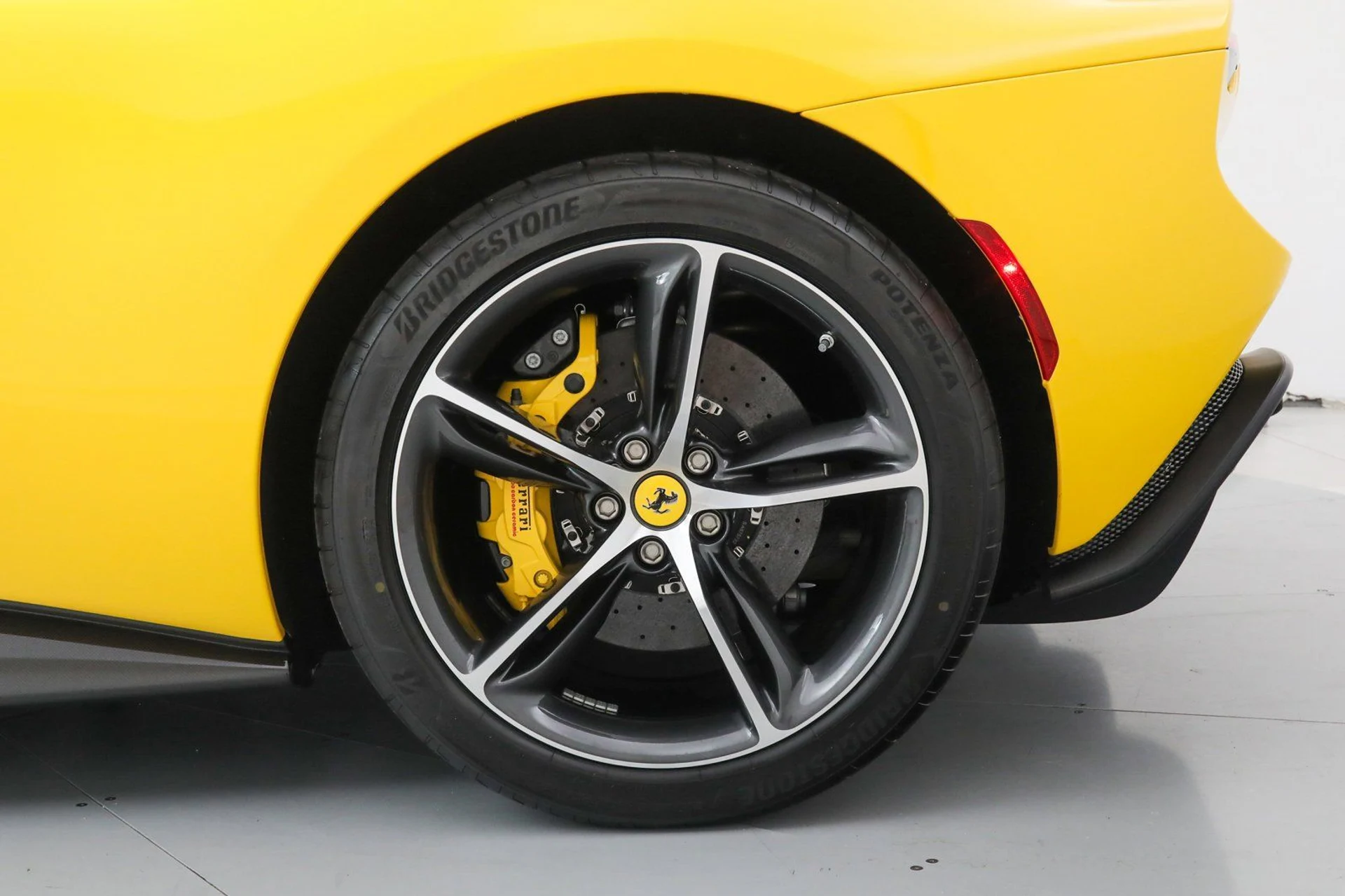 mph043_2633591317_0bd5e067ba3056cd424fce07f1335caf_ce30d0384a