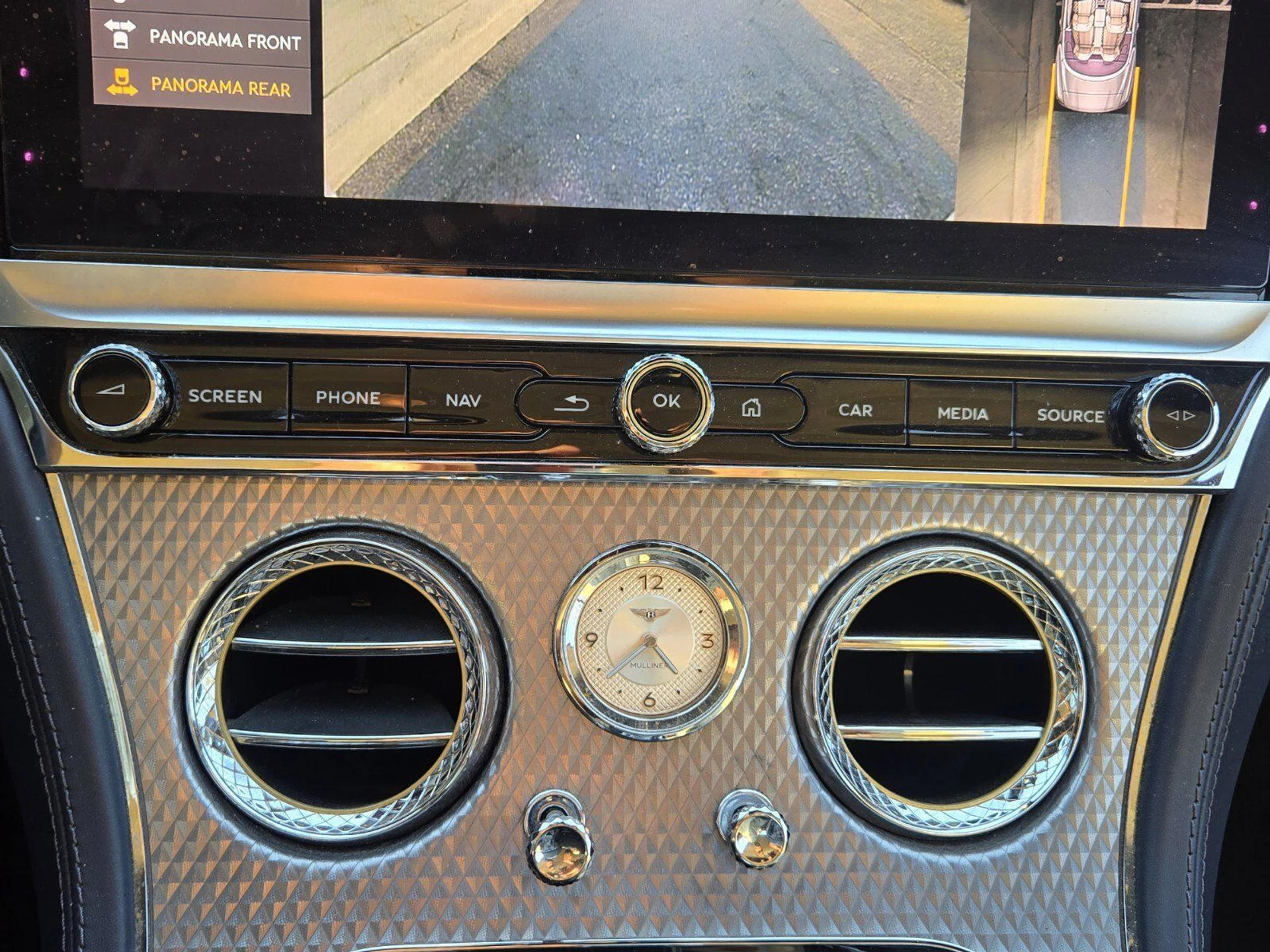 mph043_2638435289_a88642d02988d5e297f73f420d0b2052x_8f1317eca4