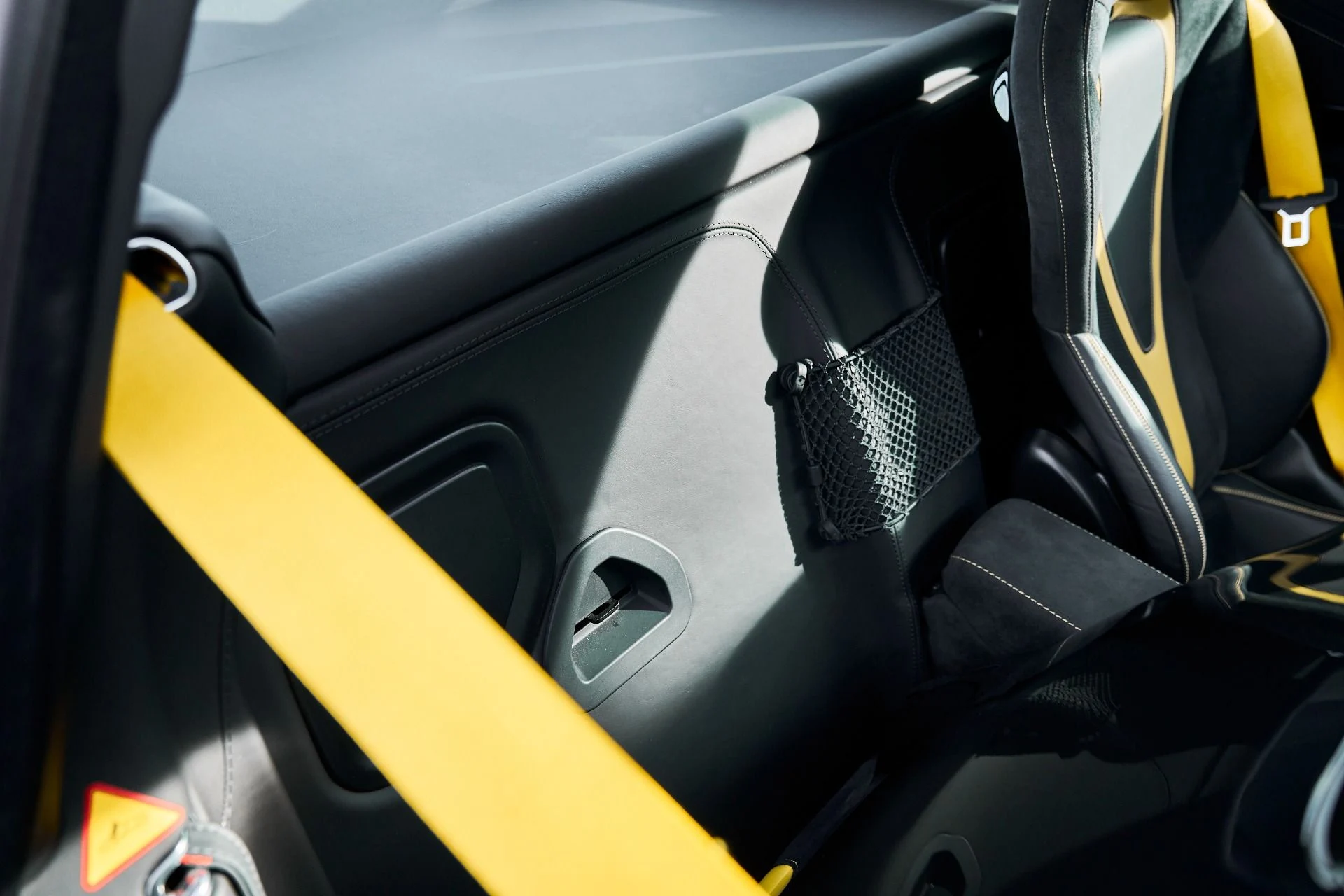 mph043_2638969632_Used_2021_Mc_Laren_720_S_1767401864_cf36d00038