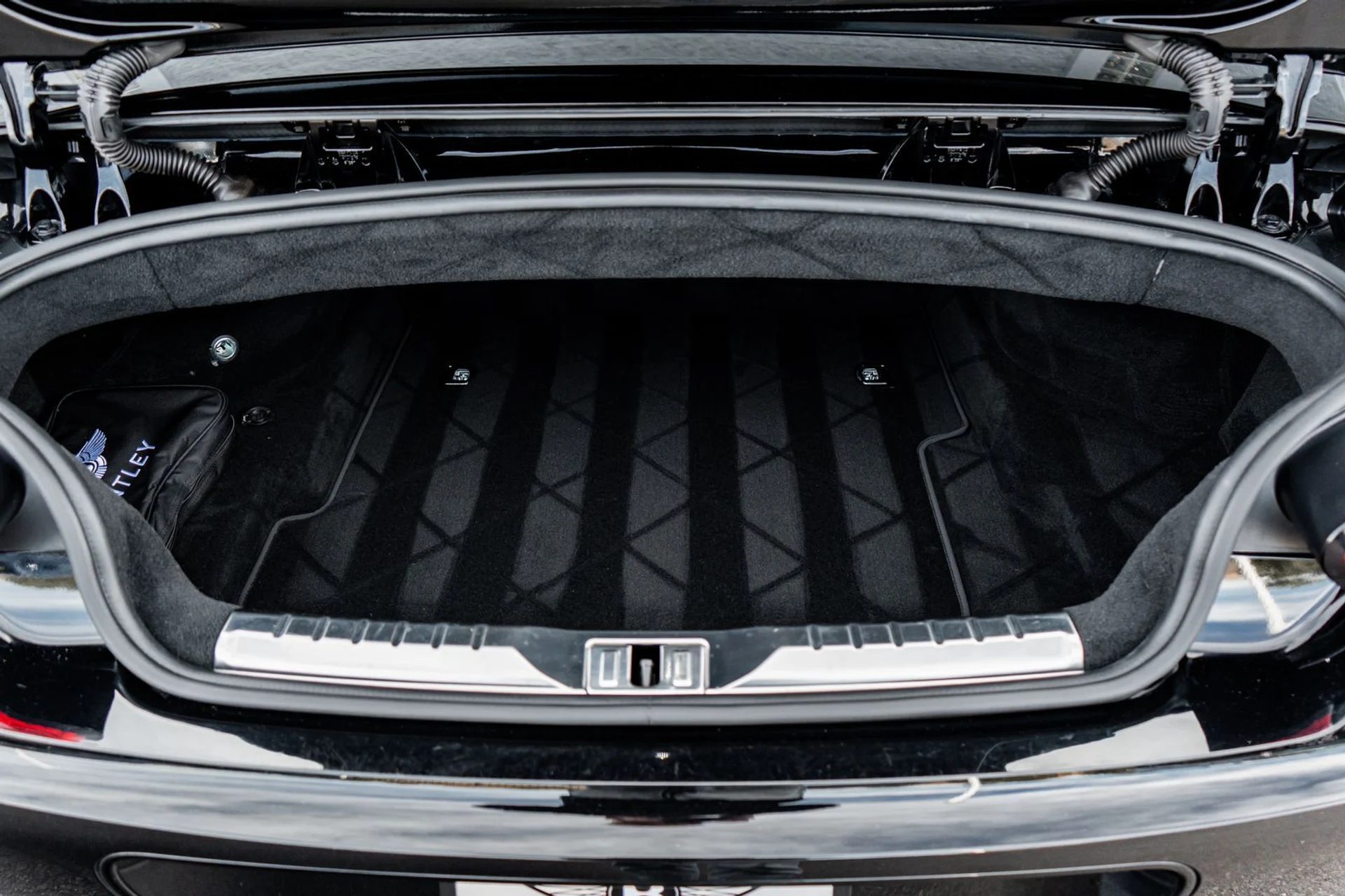 mph043_2651052873_8dc44607_cf4a_400c_a4c1_72b37c44f64e_c52b862d69