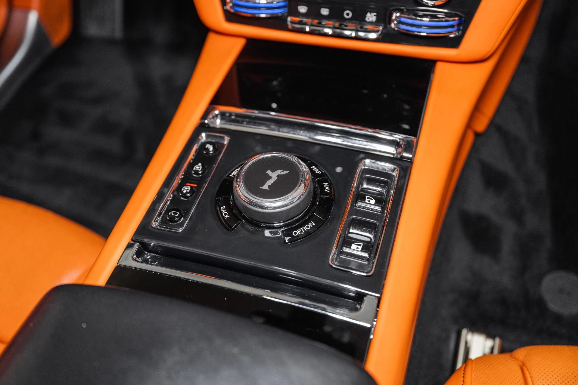 mph043_2653505958_Used_2021_Rolls_Royce_Ghost_1753979325_87b4aac243