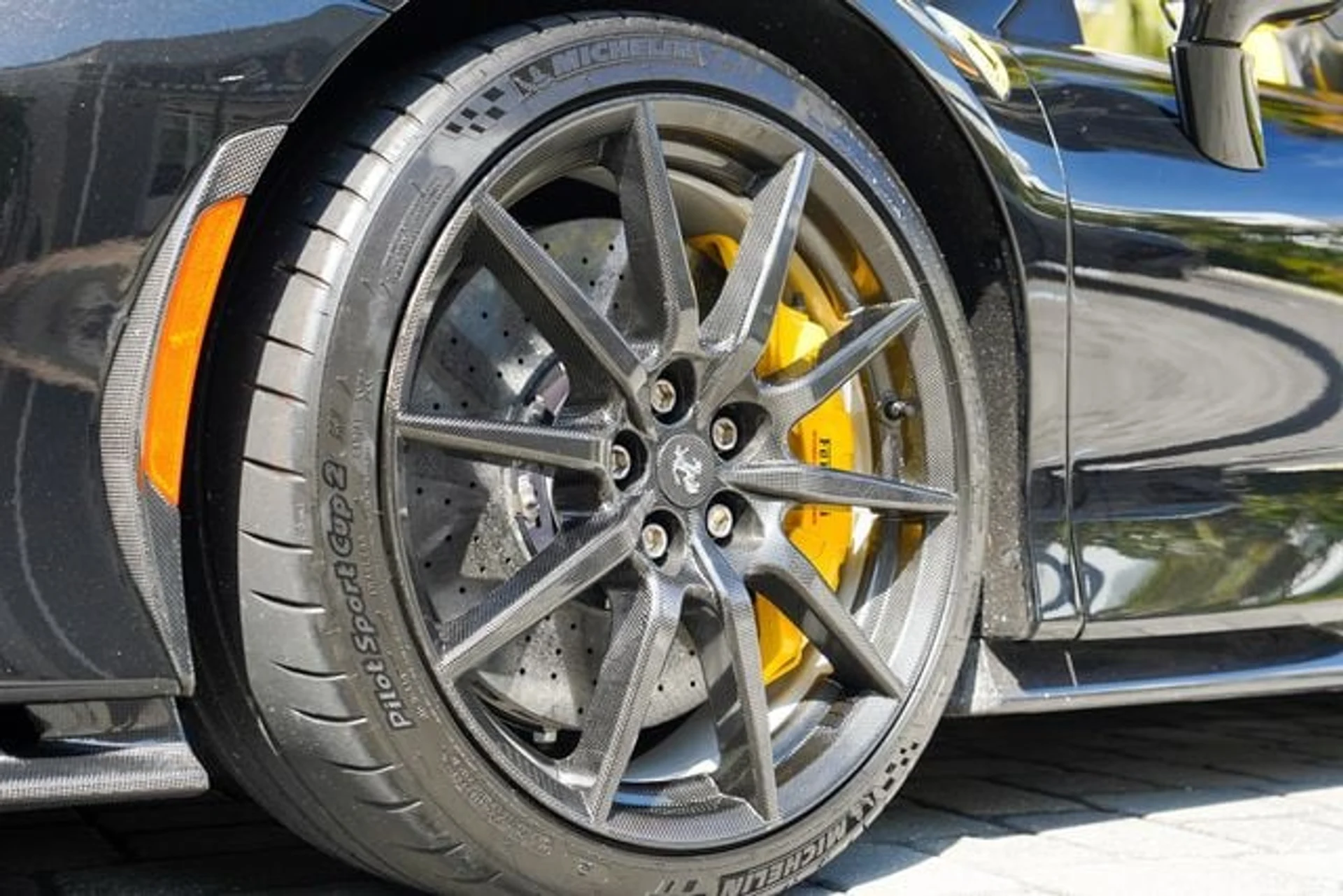 mph043_2655365336_22986484_44_0631156091