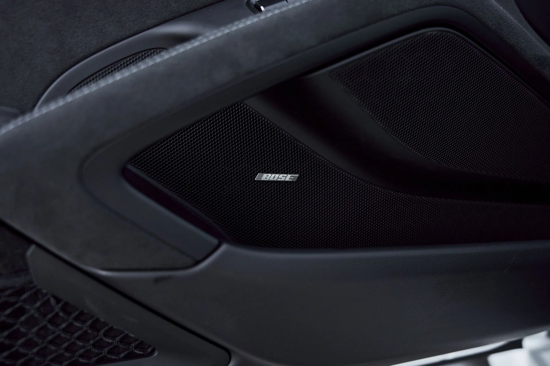 mph043_2662810283_Used_2024_Porsche_718_Cayman_GT_4_RS_1766514213_424c9d4cc2