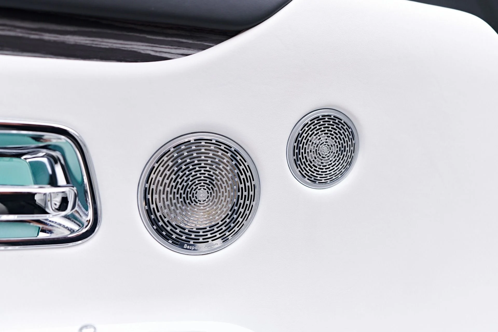 mph043_2673600140_Used_2021_Rolls_Royce_Ghost_Base_1754512470_514c55d23b