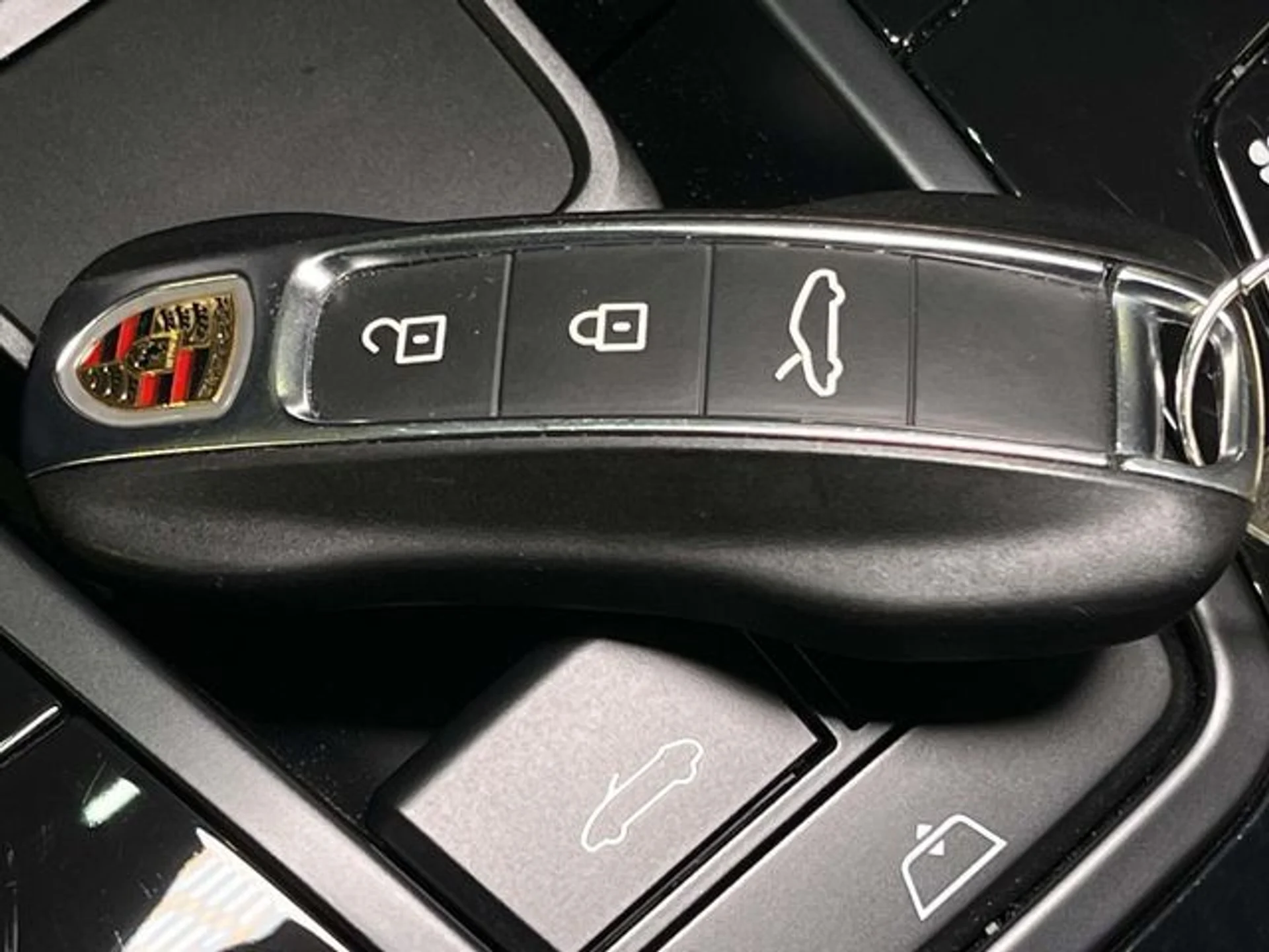 mph043_2699901896_55f995a425d713809458755362ab8302x_68641bbaab