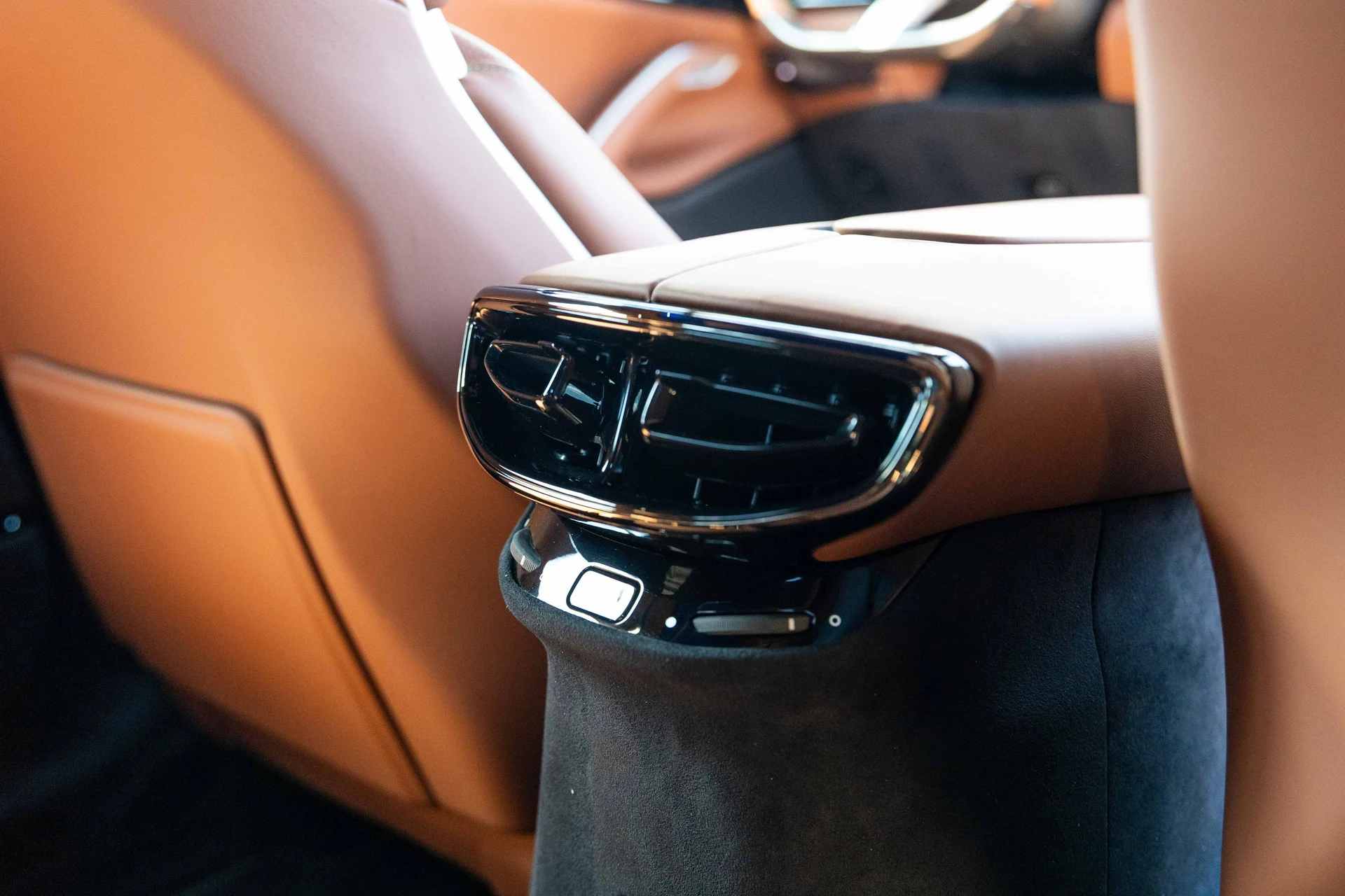 mph043_271013983_dd63bd0908466ee84bbb74199cd4dea4_153b158c9b