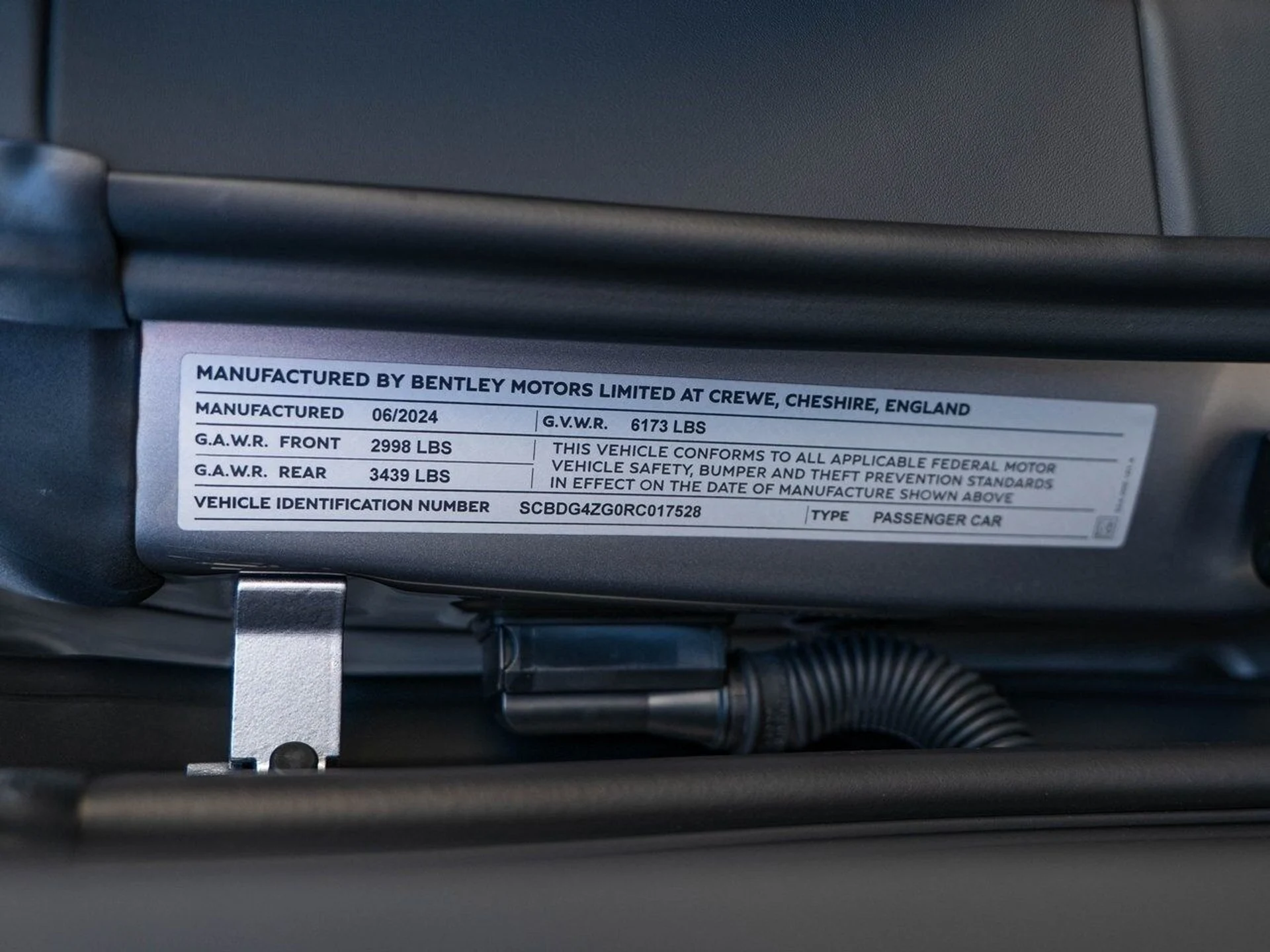 mph043_2722520899_cddeaf815cf39625933885ae07355202x_898be9ced1