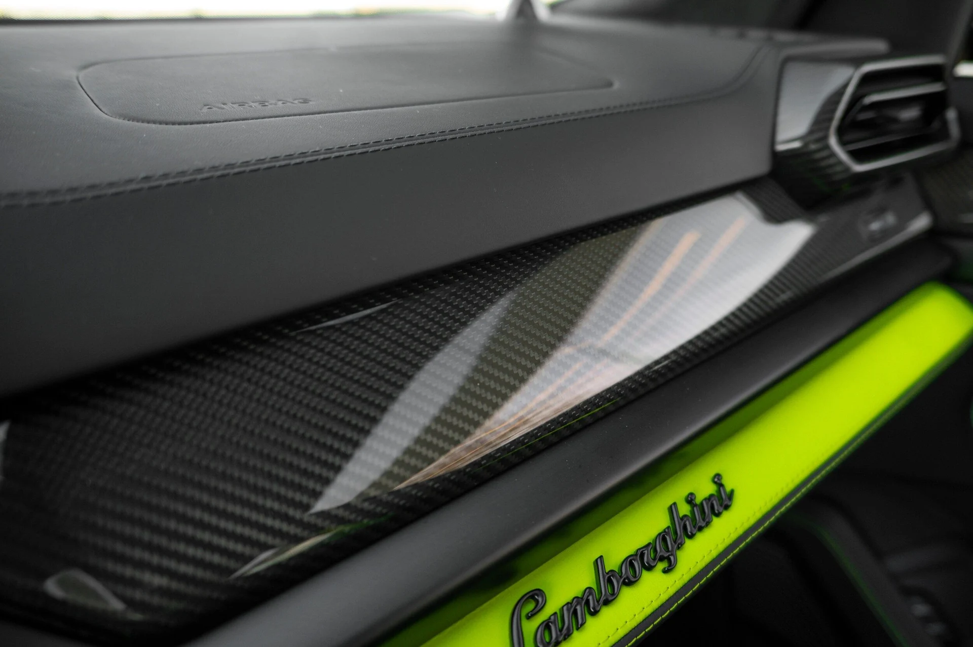 mph043_2724559894_c852945f3b6a4f3d8821ff7c7f02308c_b6d5a7c0a1