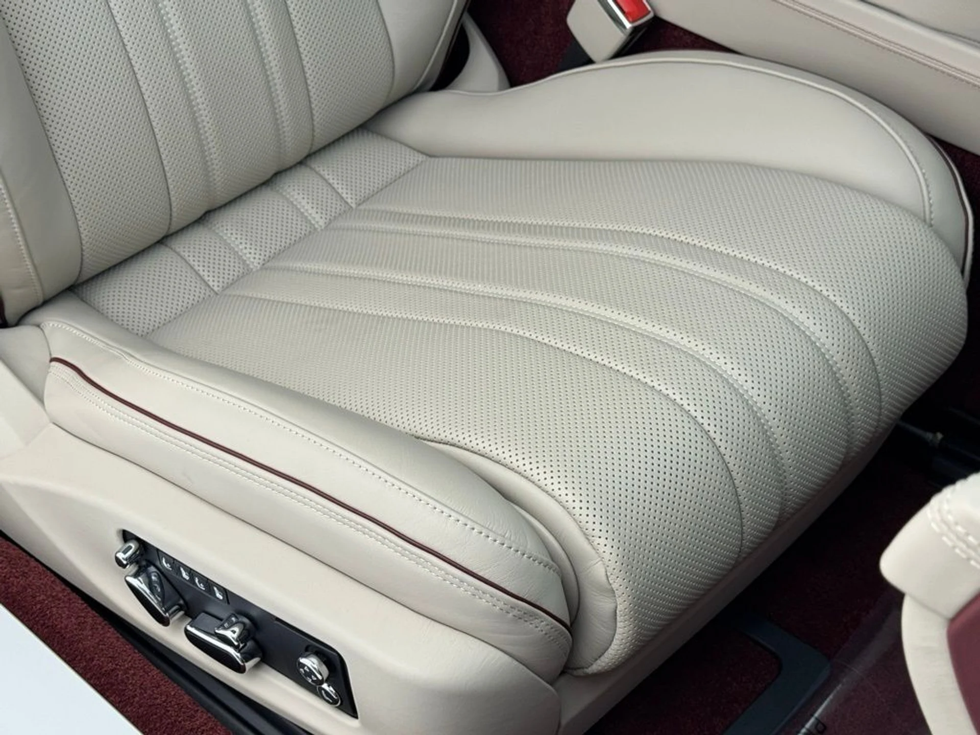 mph043_2753657339_esh22idm02b682zj0nsc8yjt843k_55915fd6d8