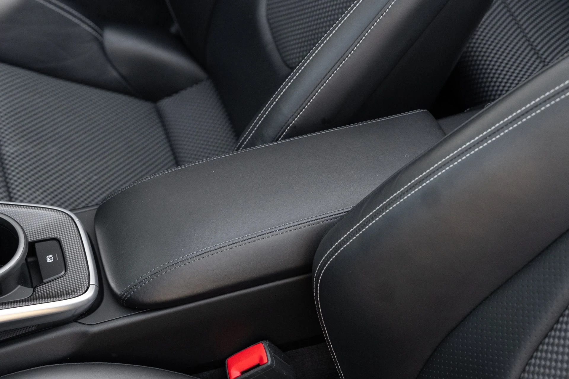 mph043_276370231_Used_2021_Porsche_911_Turbo_S_Cabriolet_1770146418_e80fc274d9