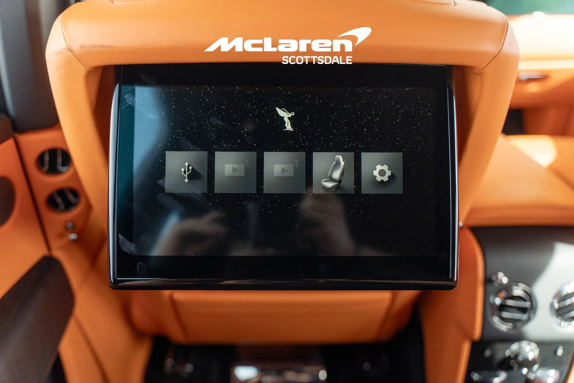 mph043_2773812536_Used_2025_Rolls_Royce_CULLINAN_1762551280_d85fd9dce7