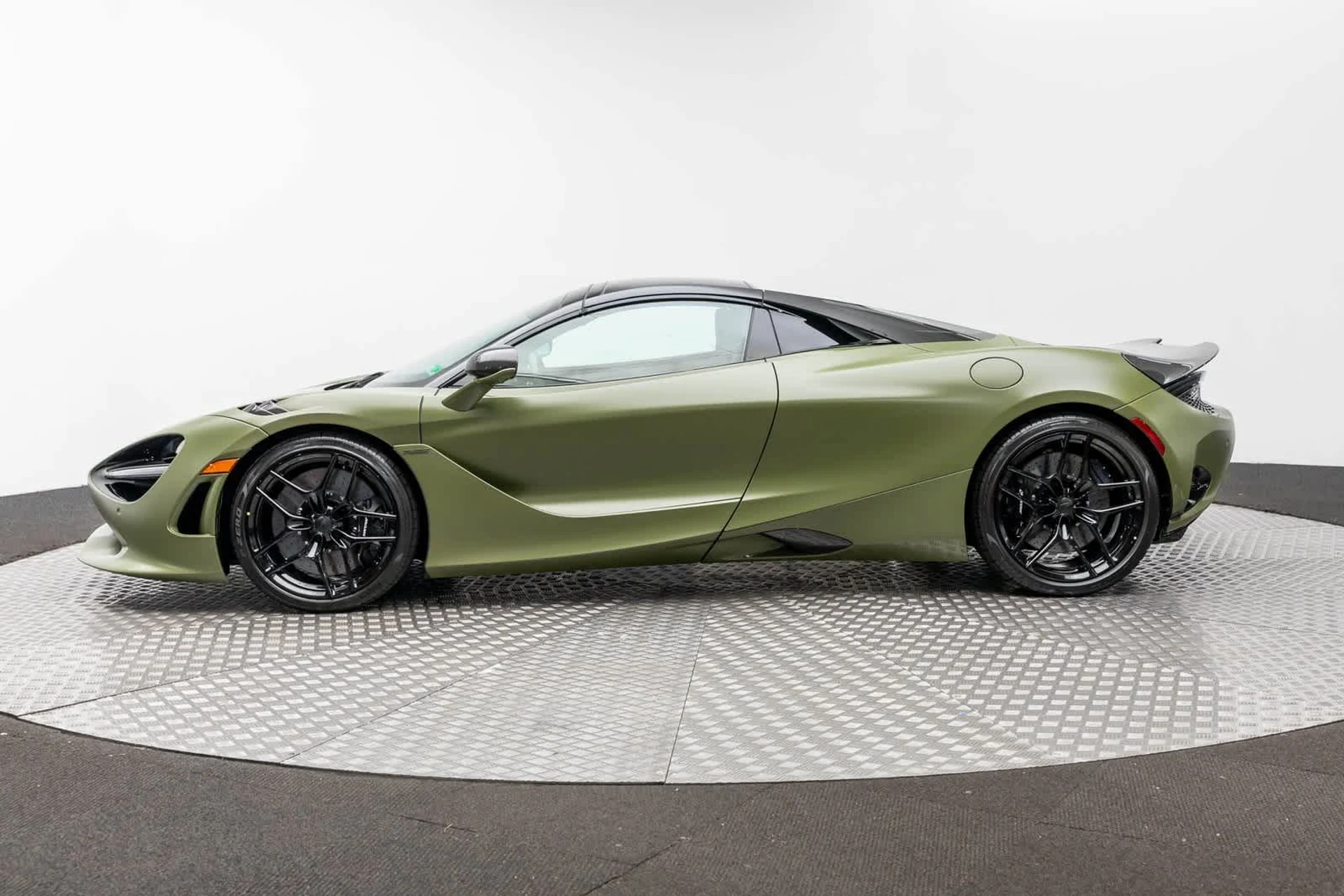 mph043_2811232105_44_f9b5517d69