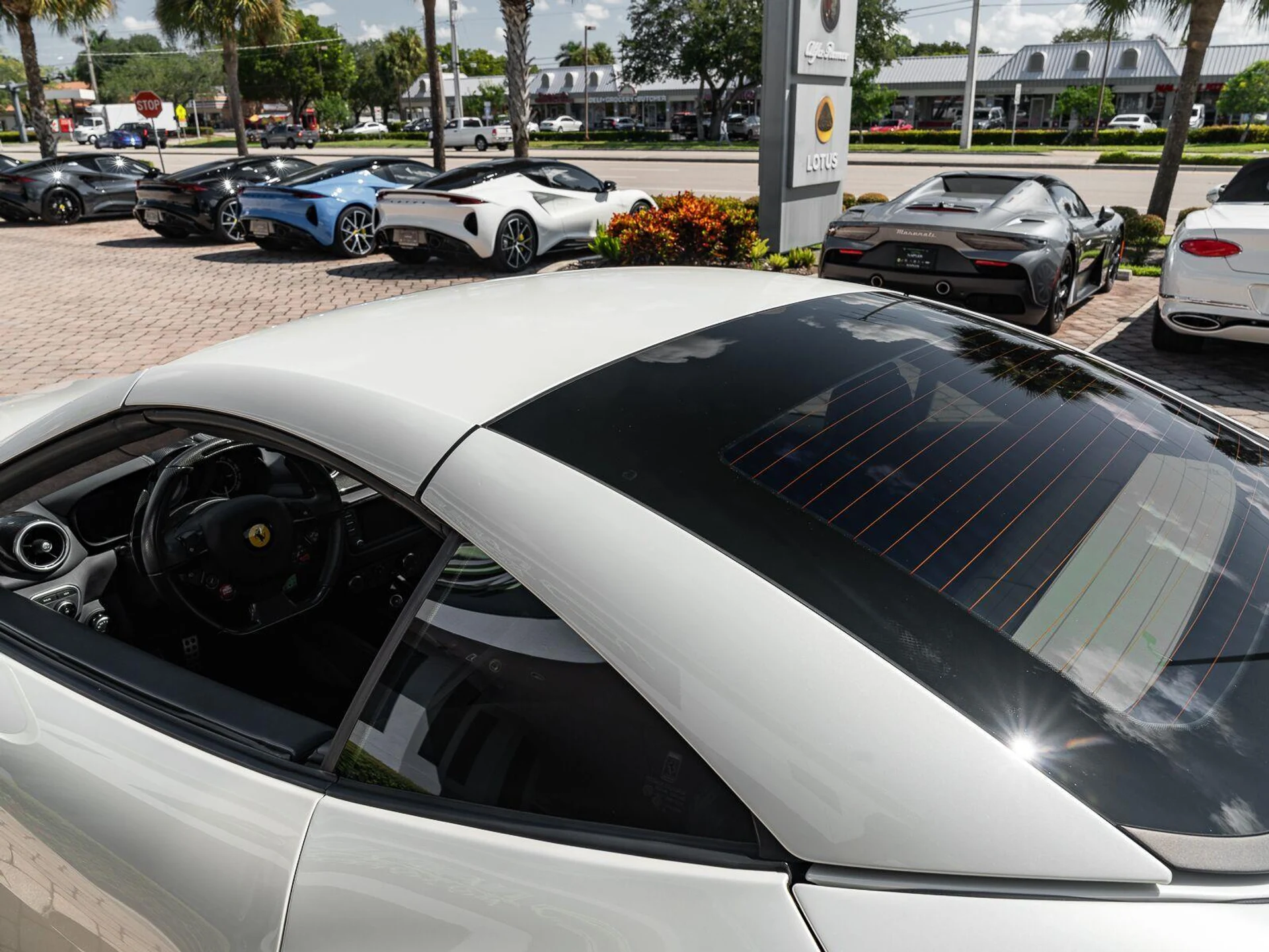 mph043_2813260607_Used_2015_Ferrari_California_T_1793034449_0337cf2909