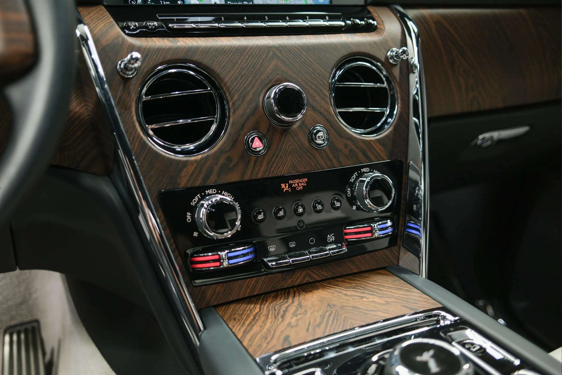 mph043_2818477663_c3911369_2ba3_4720_a9d2_c3ea78d8a2a9_13dd525362