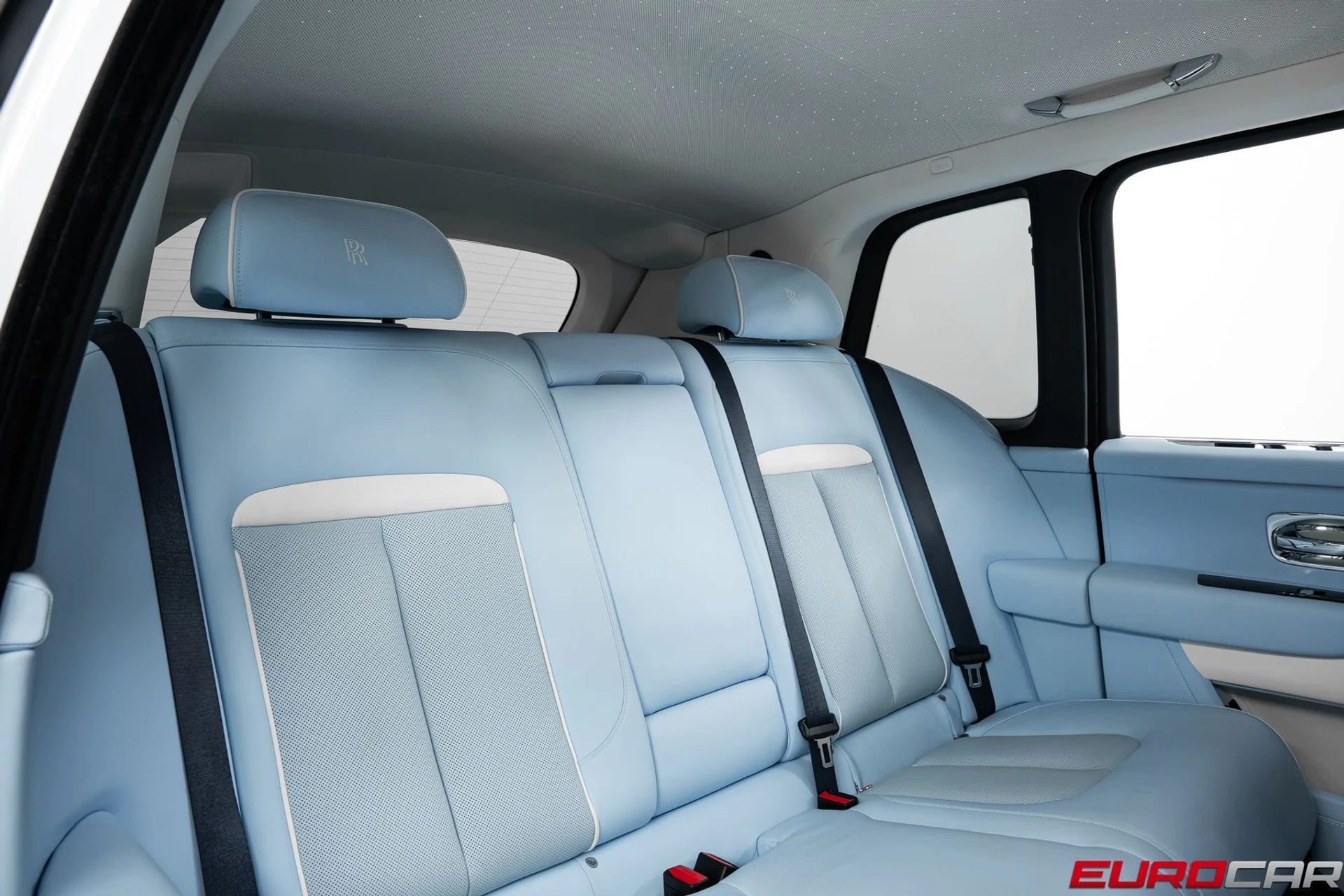 mph043_2825429771_010078a1_ffe5_4719_934a_e23a0eeef953_cd36665bfb