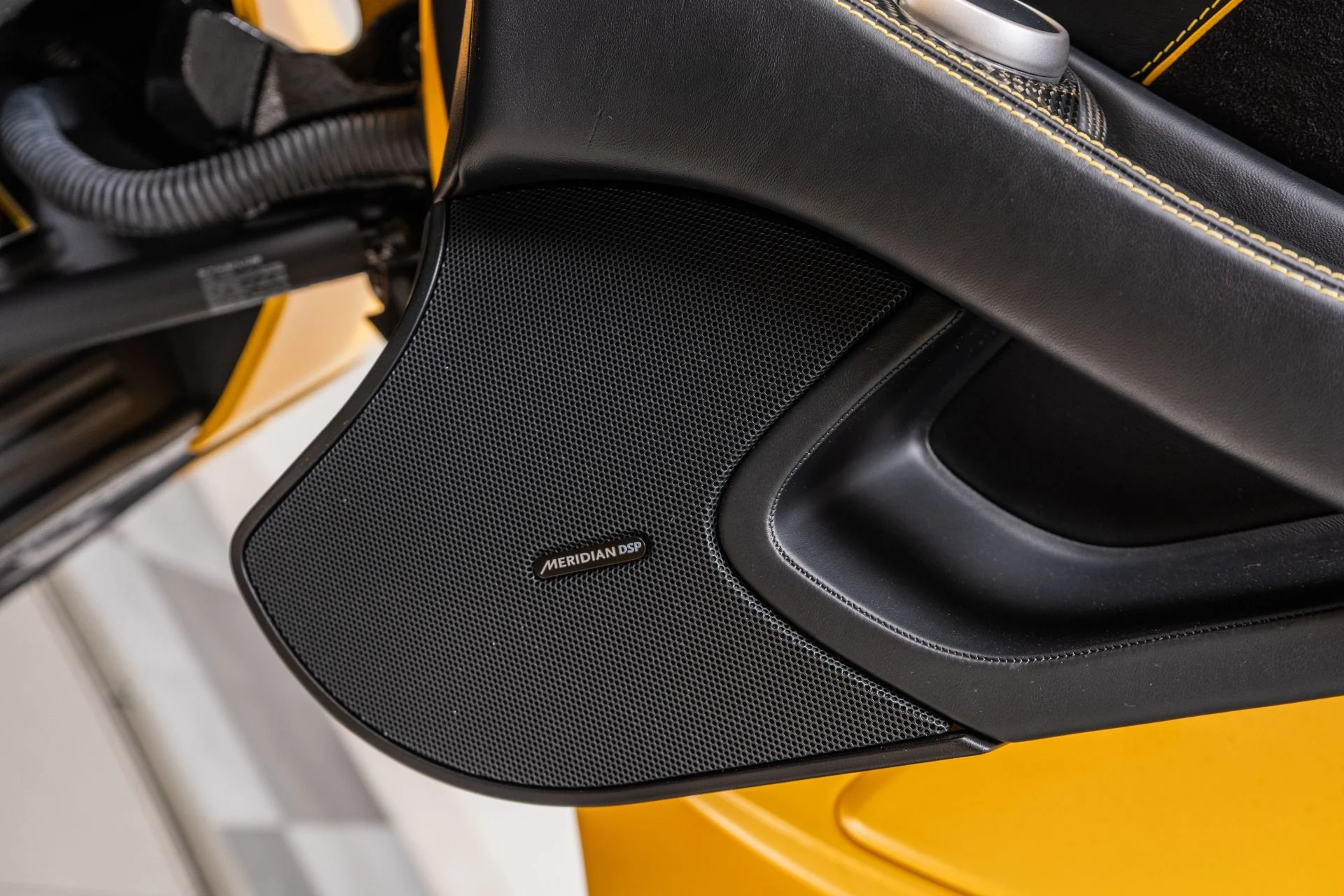 mph043_2853671259_Used_2015_Mc_Laren_650_S_Spyder_1790194559_8bed68f511